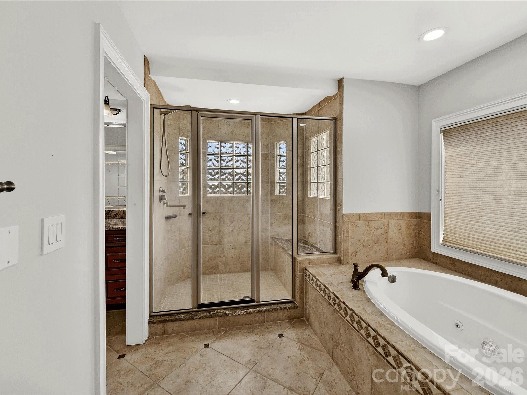 1805 Mt Isle Harbor Drive — Charlotte