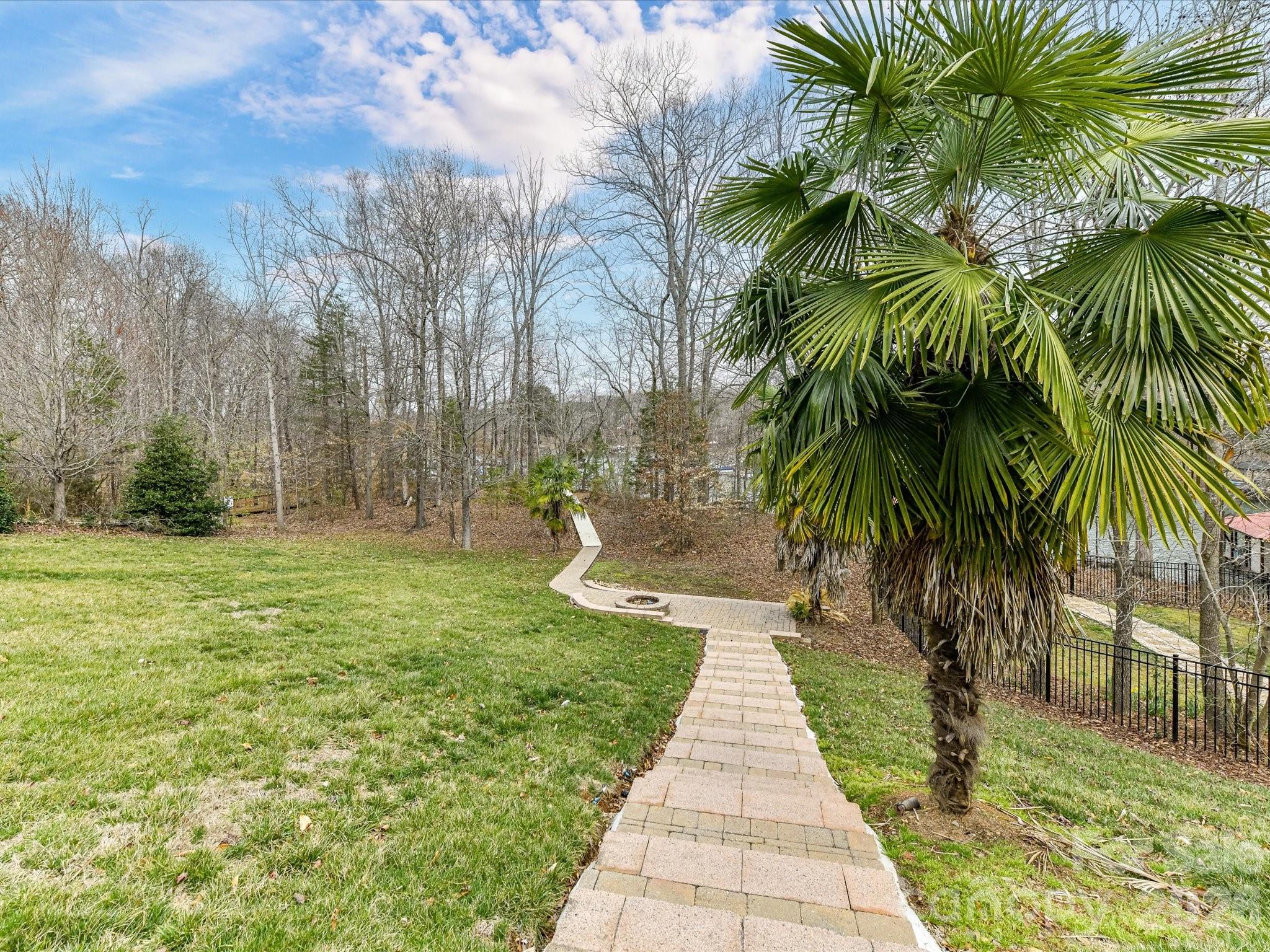 1805 Mt Isle Harbor Drive — Charlotte