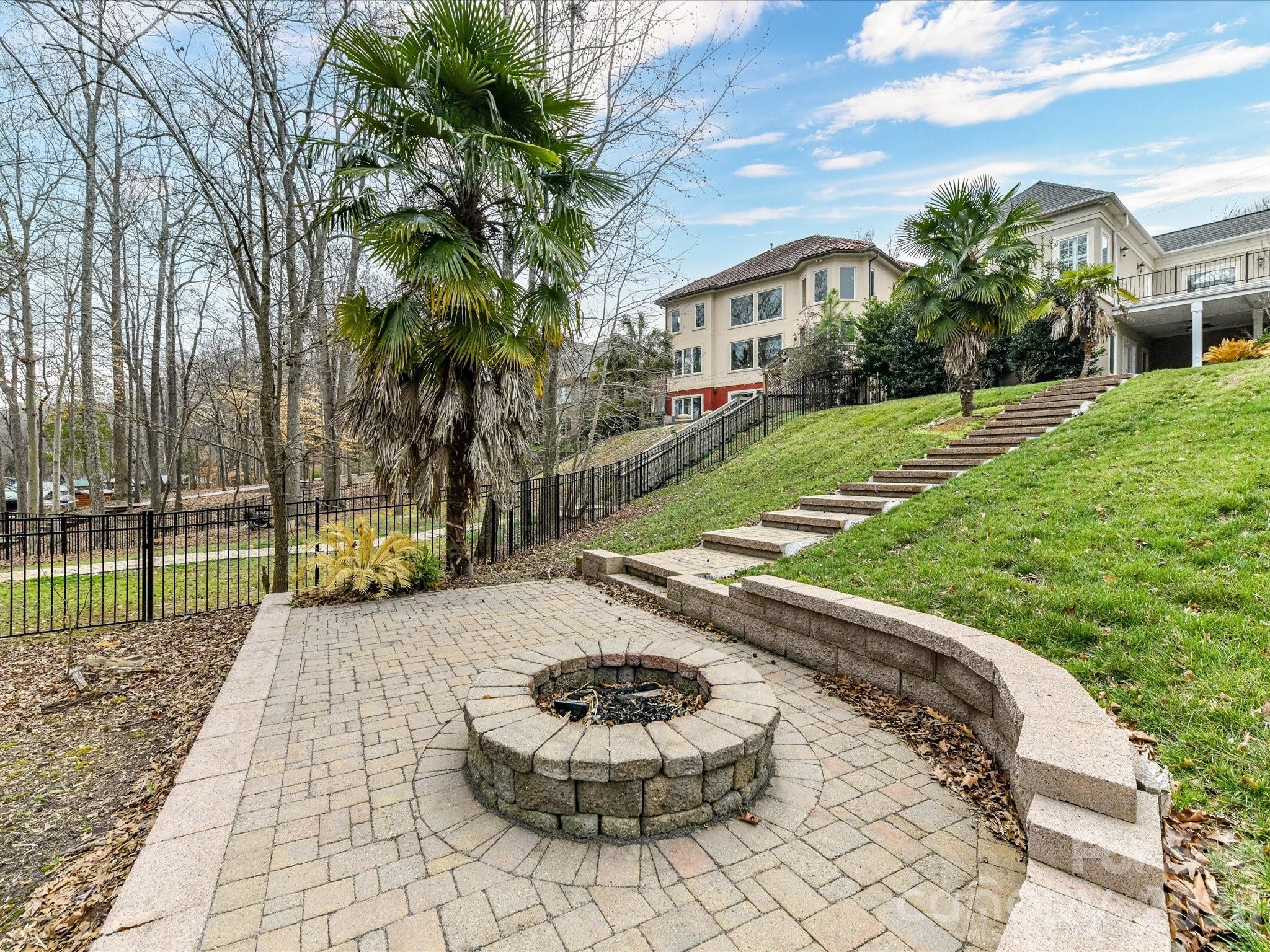 1805 Mt Isle Harbor Drive — Charlotte