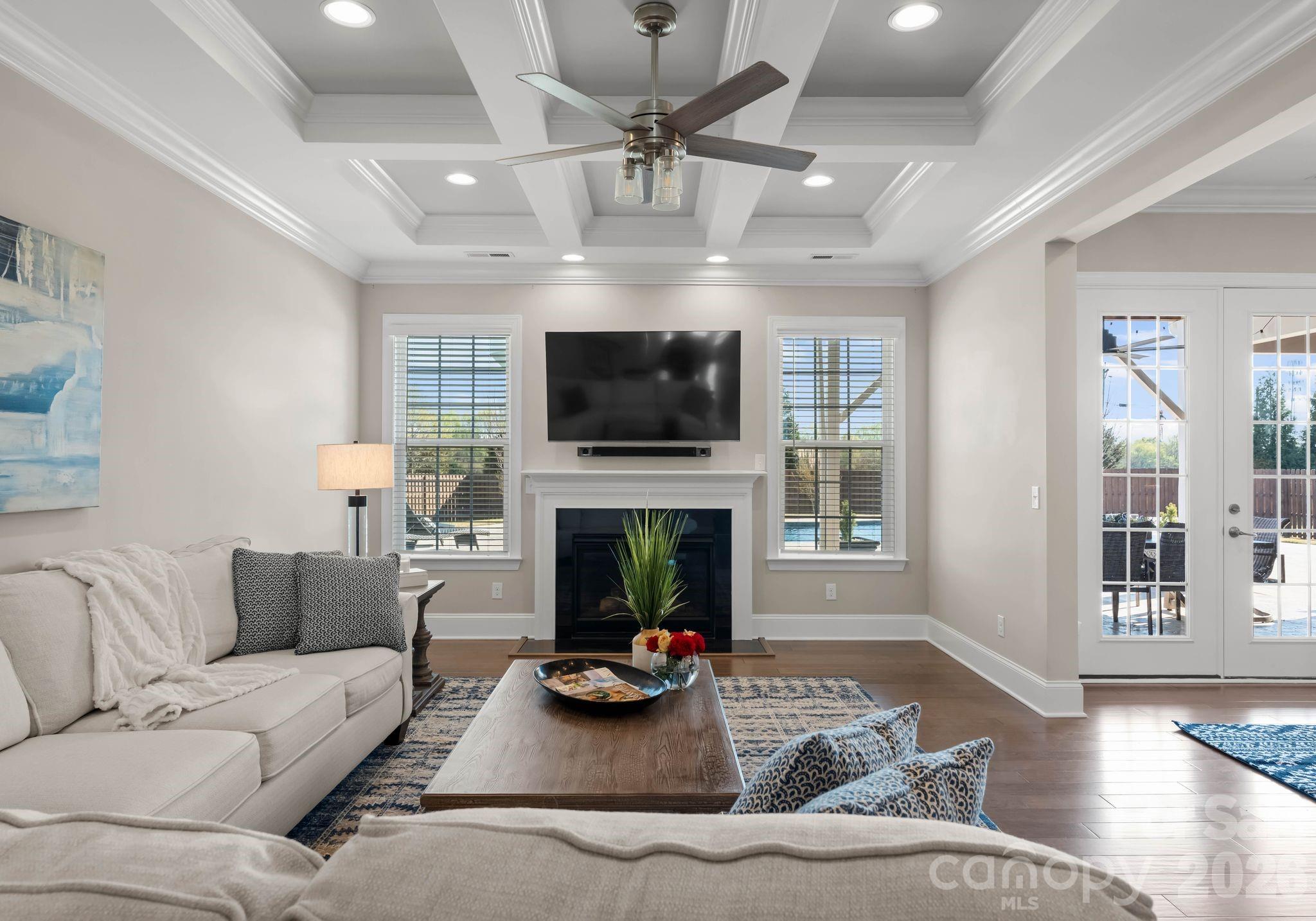 1053 Harlow's Crossing Drive — Matthews