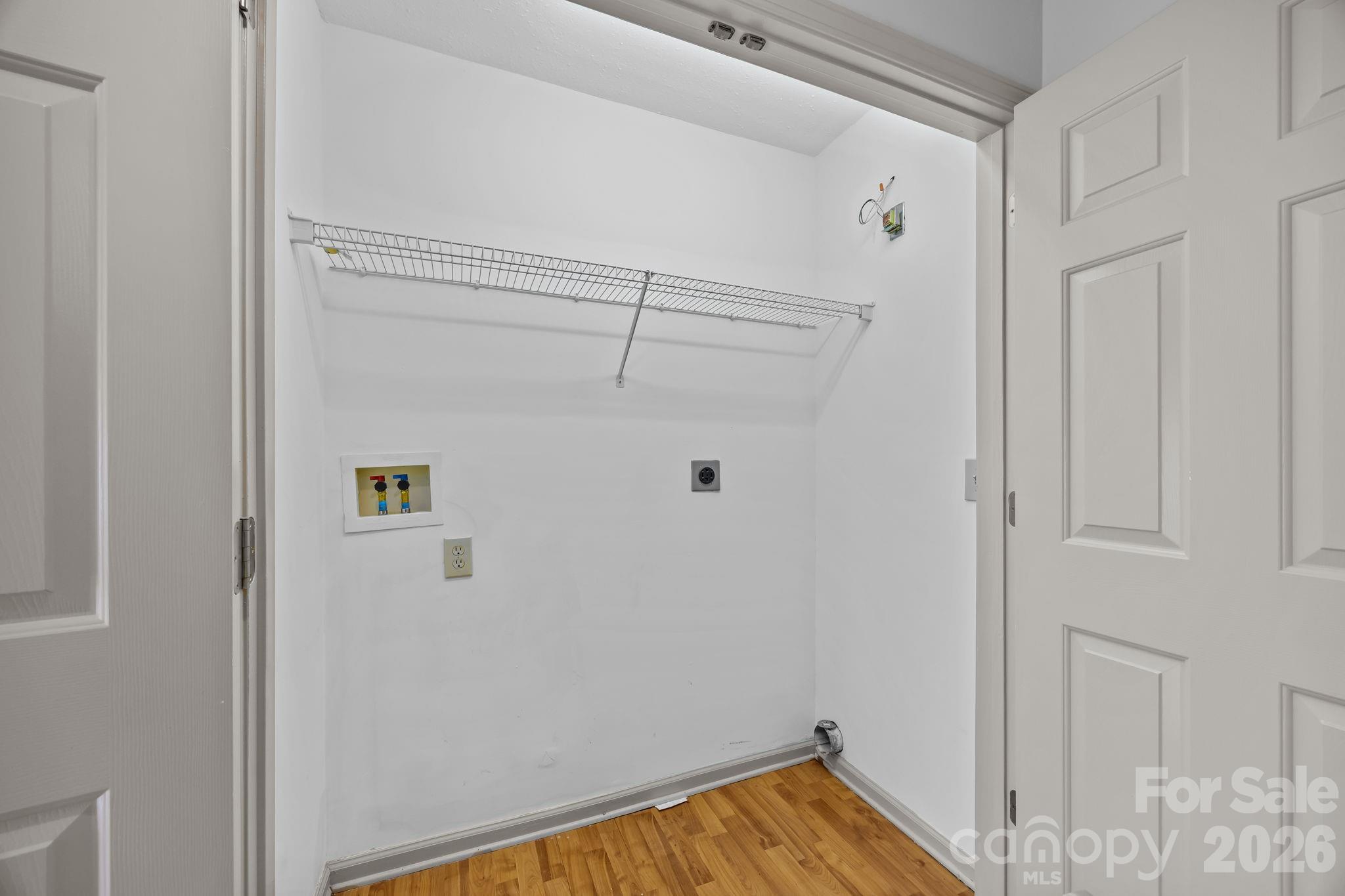704 Carlyle Way — Asheville