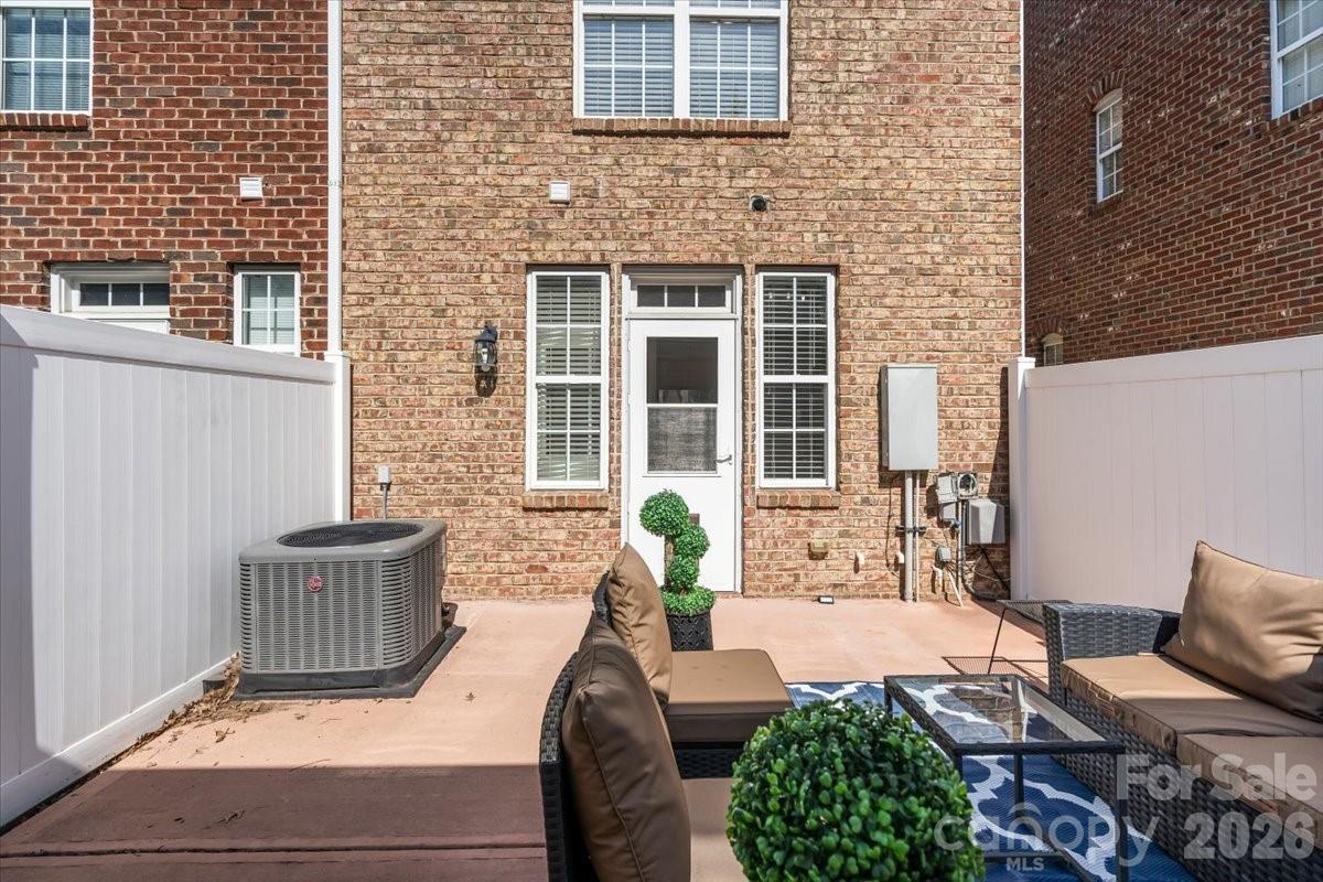 8558 Beaver Creek Drive — Charlotte