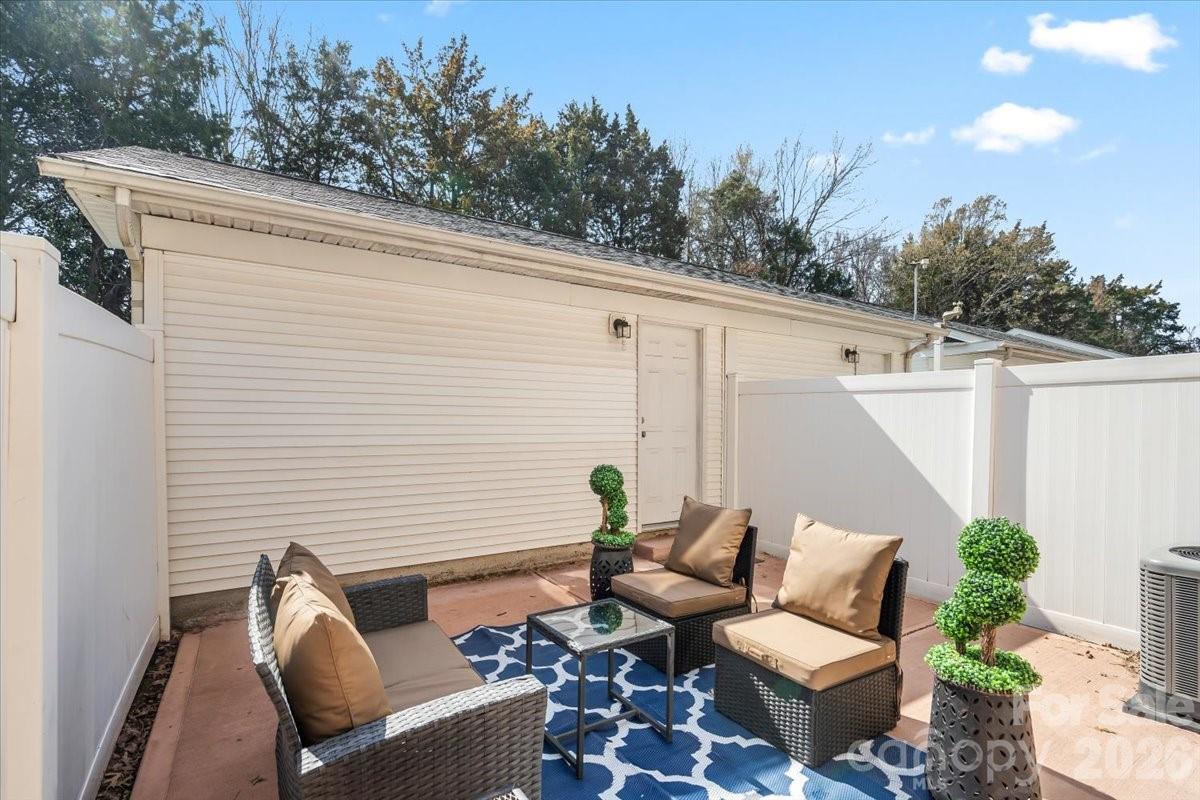 8558 Beaver Creek Drive — Charlotte