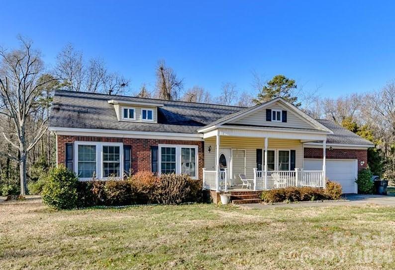 6228 Vernedale Road — Charlotte