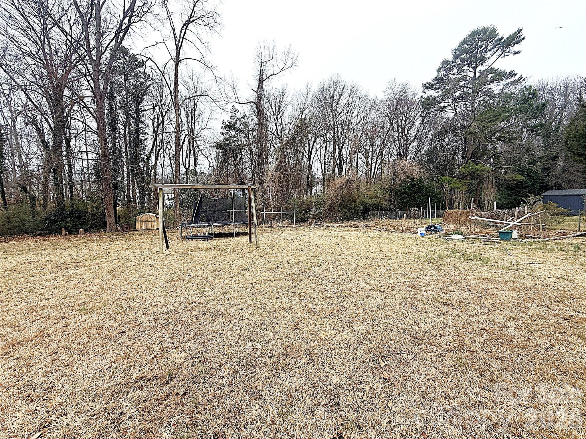 6228 Vernedale Road — Charlotte
