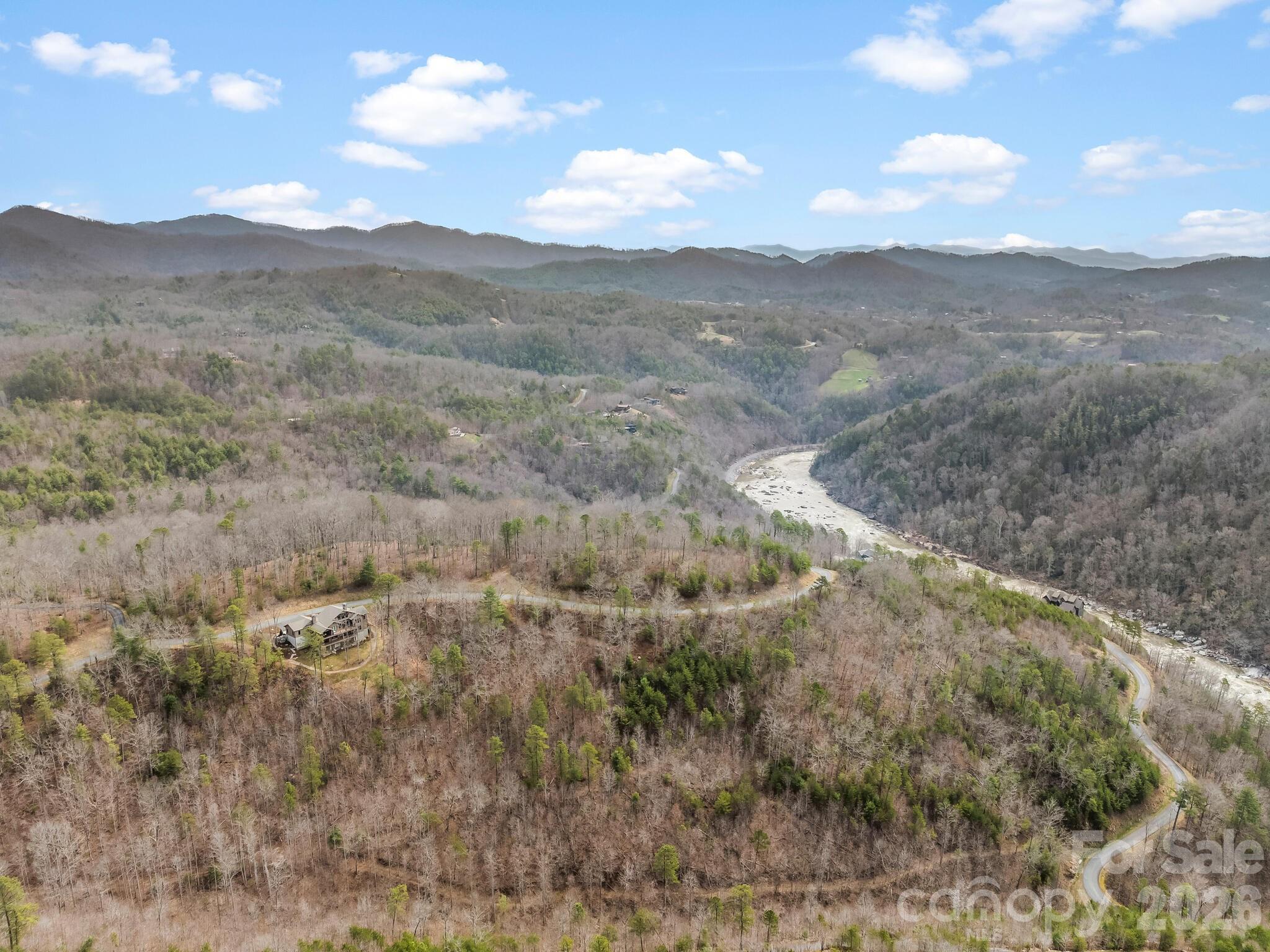567 Wild River Run — Marshall