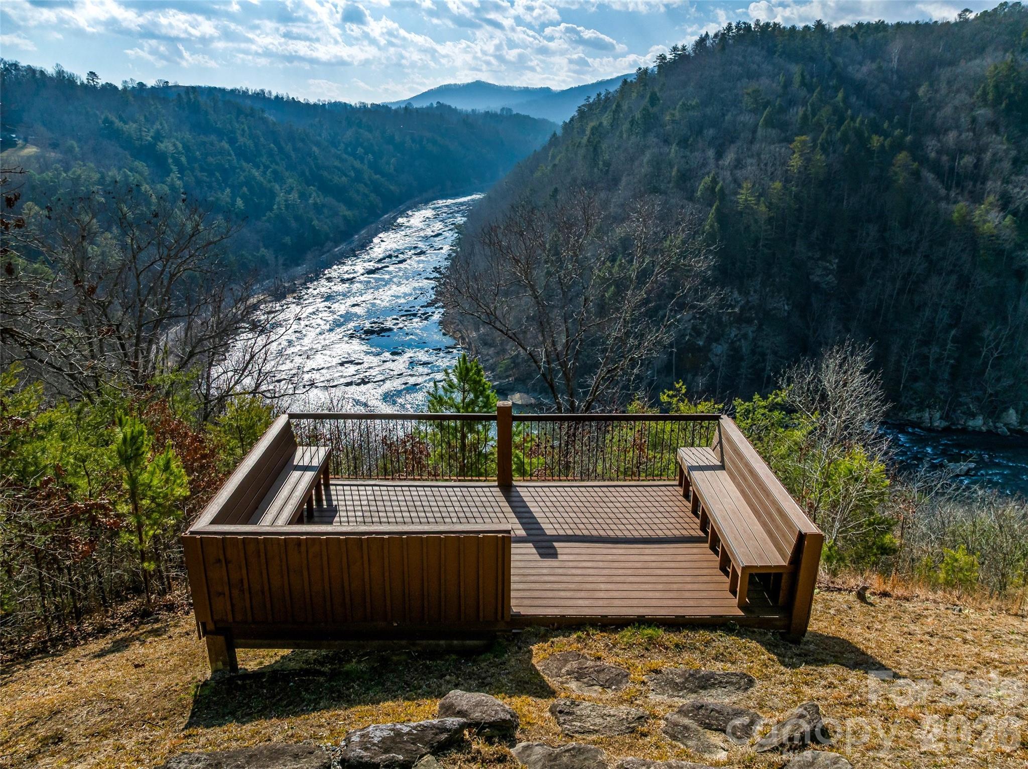 567 Wild River Run — Marshall
