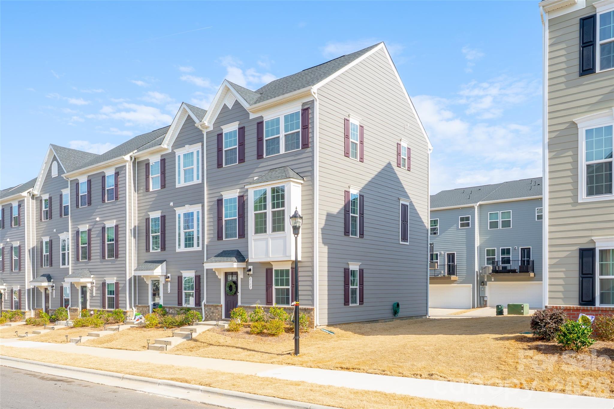 2102 Trout Lily Lane — Matthews