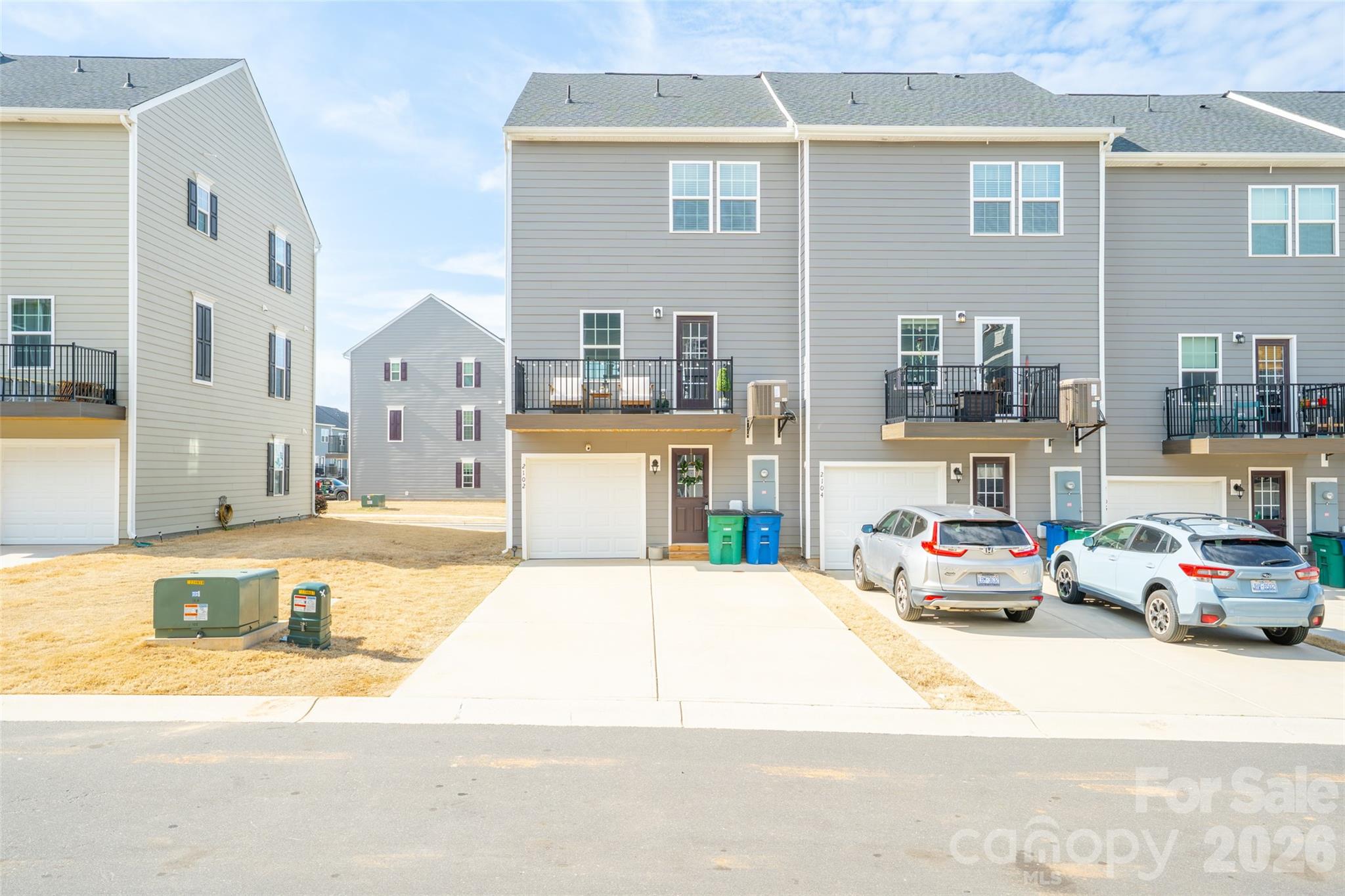 2102 Trout Lily Lane — Matthews