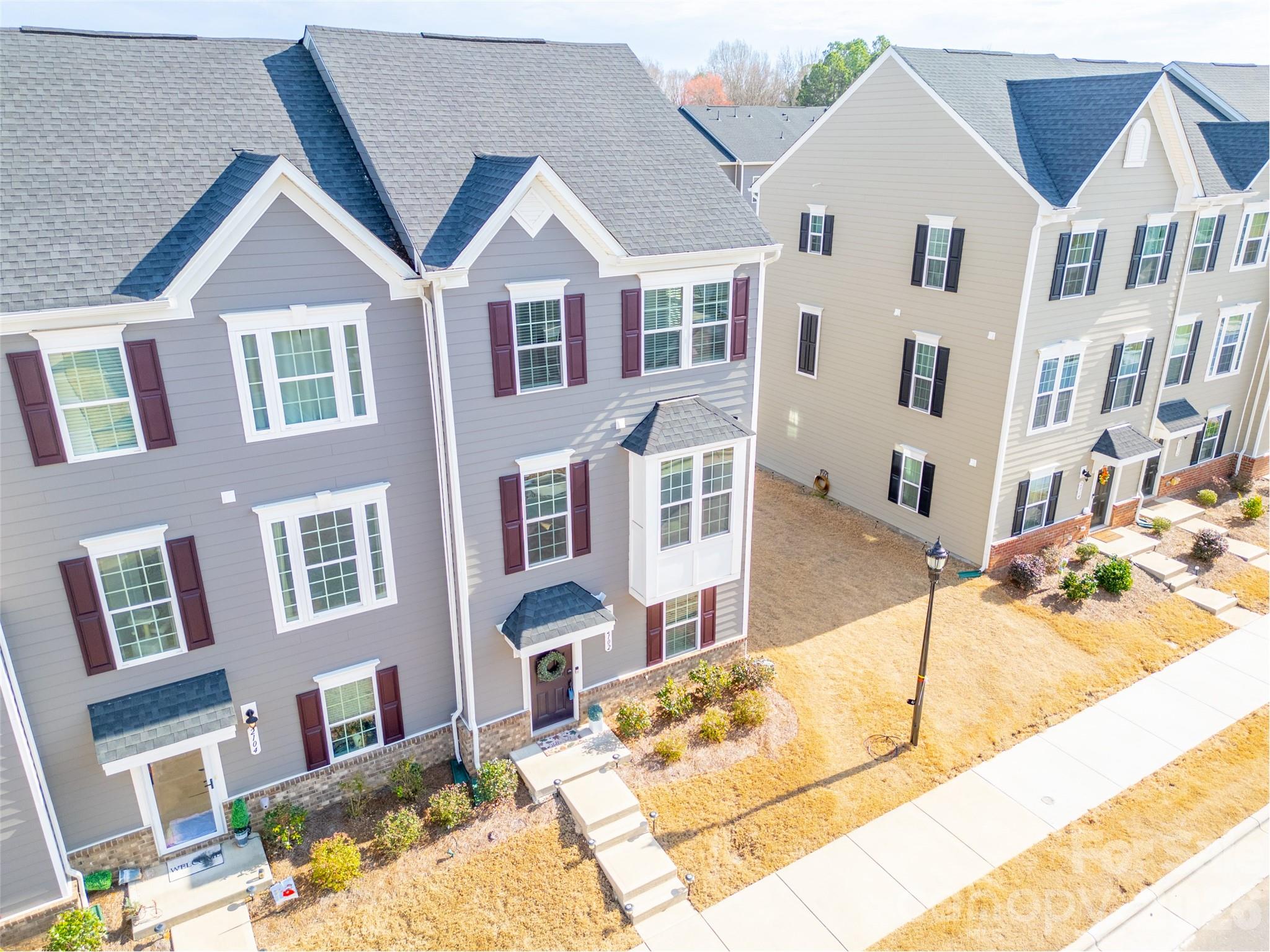 2102 Trout Lily Lane — Matthews