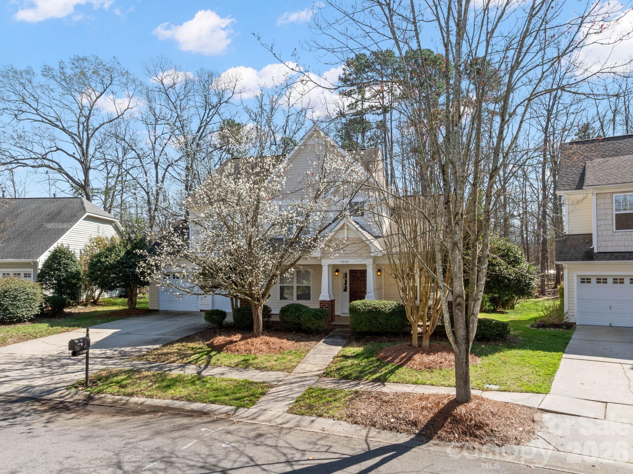 9507 Yearwood Lane — Charlotte