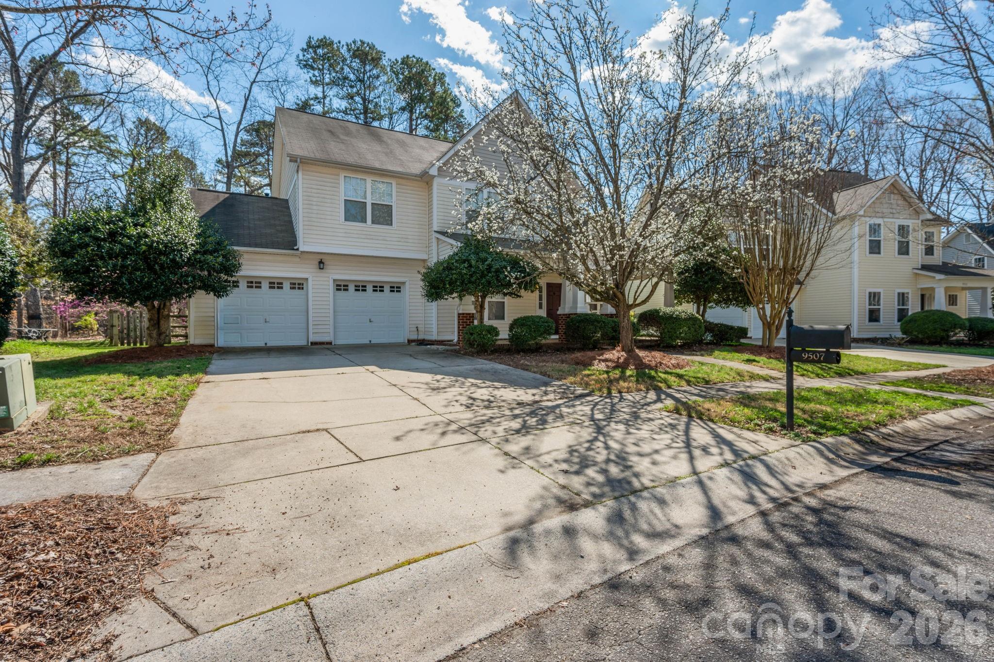 9507 Yearwood Lane — Charlotte