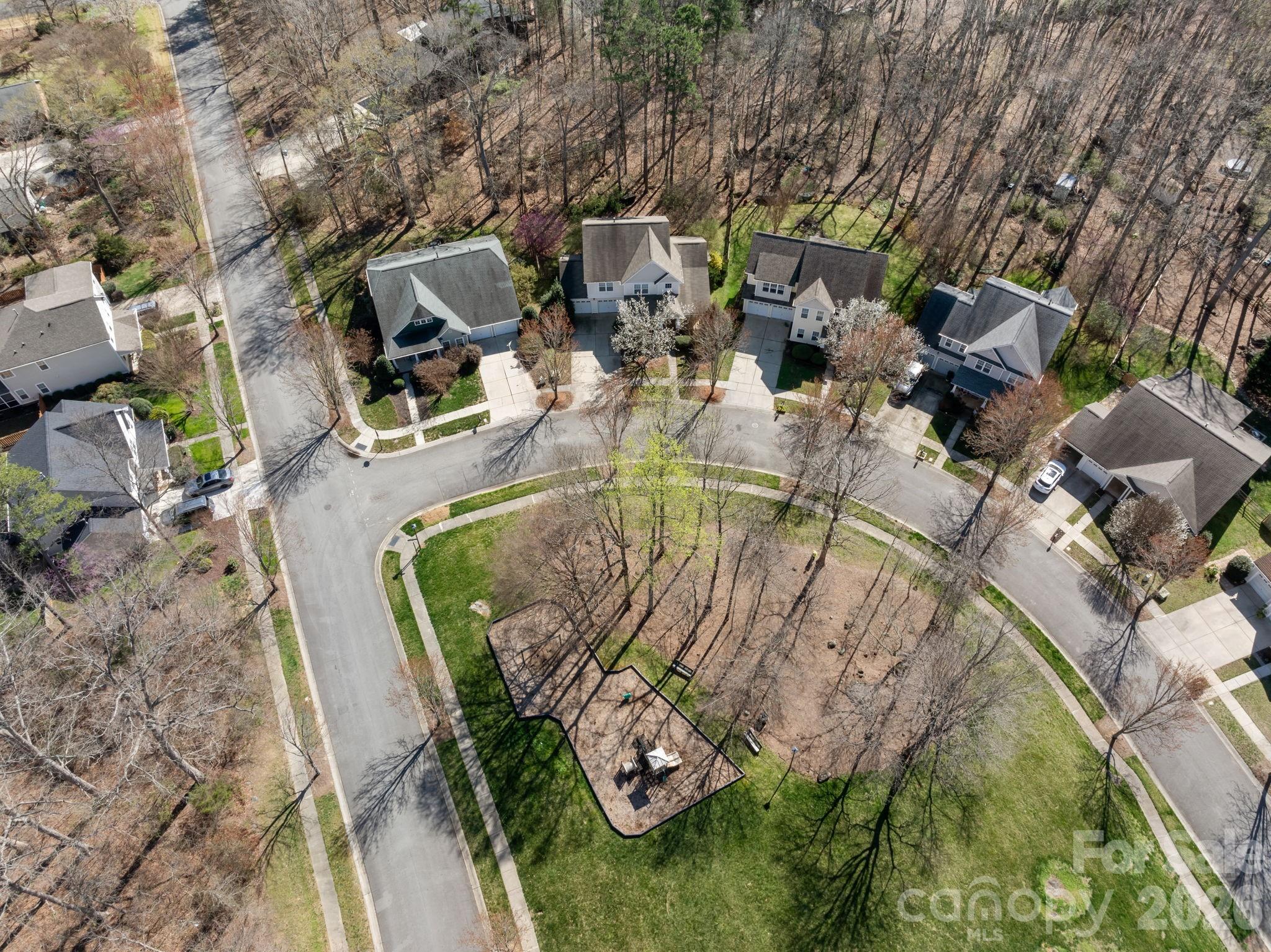 9507 Yearwood Lane — Charlotte