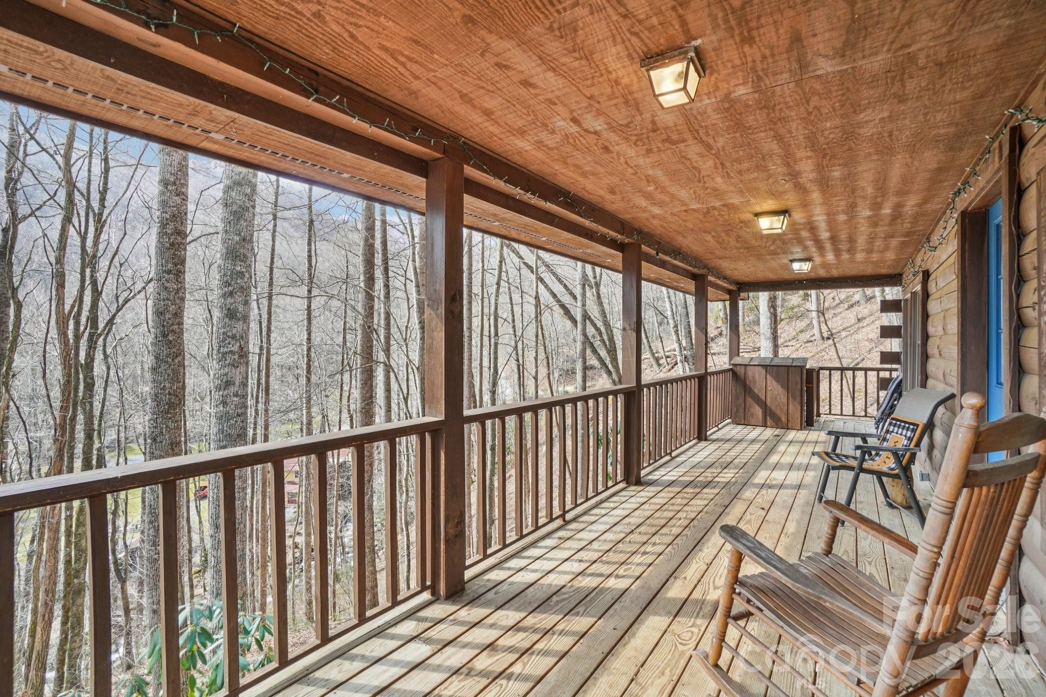 307 Roaring Creek Lane — Waynesville