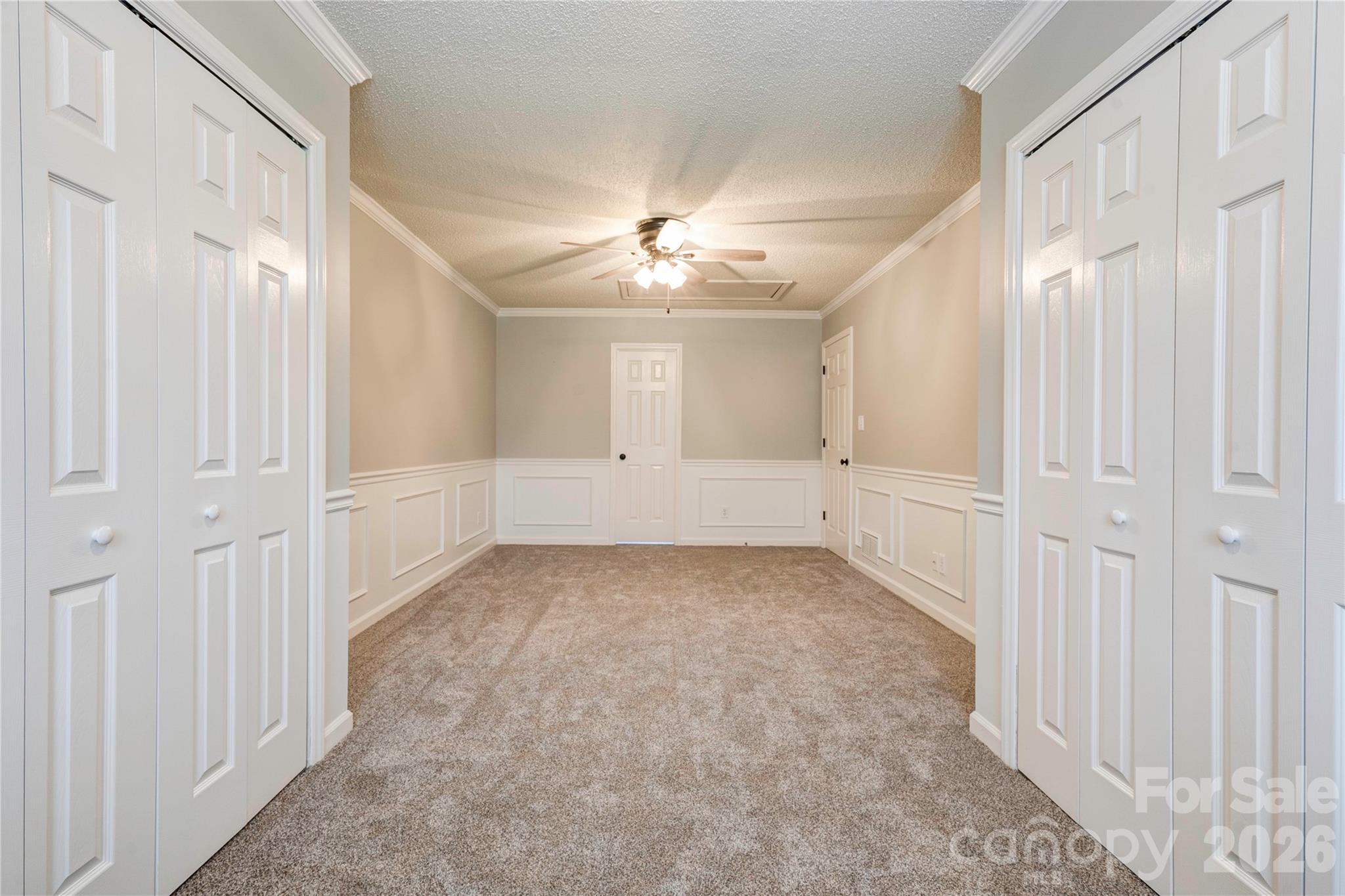 174 Columns Circle — Shelby