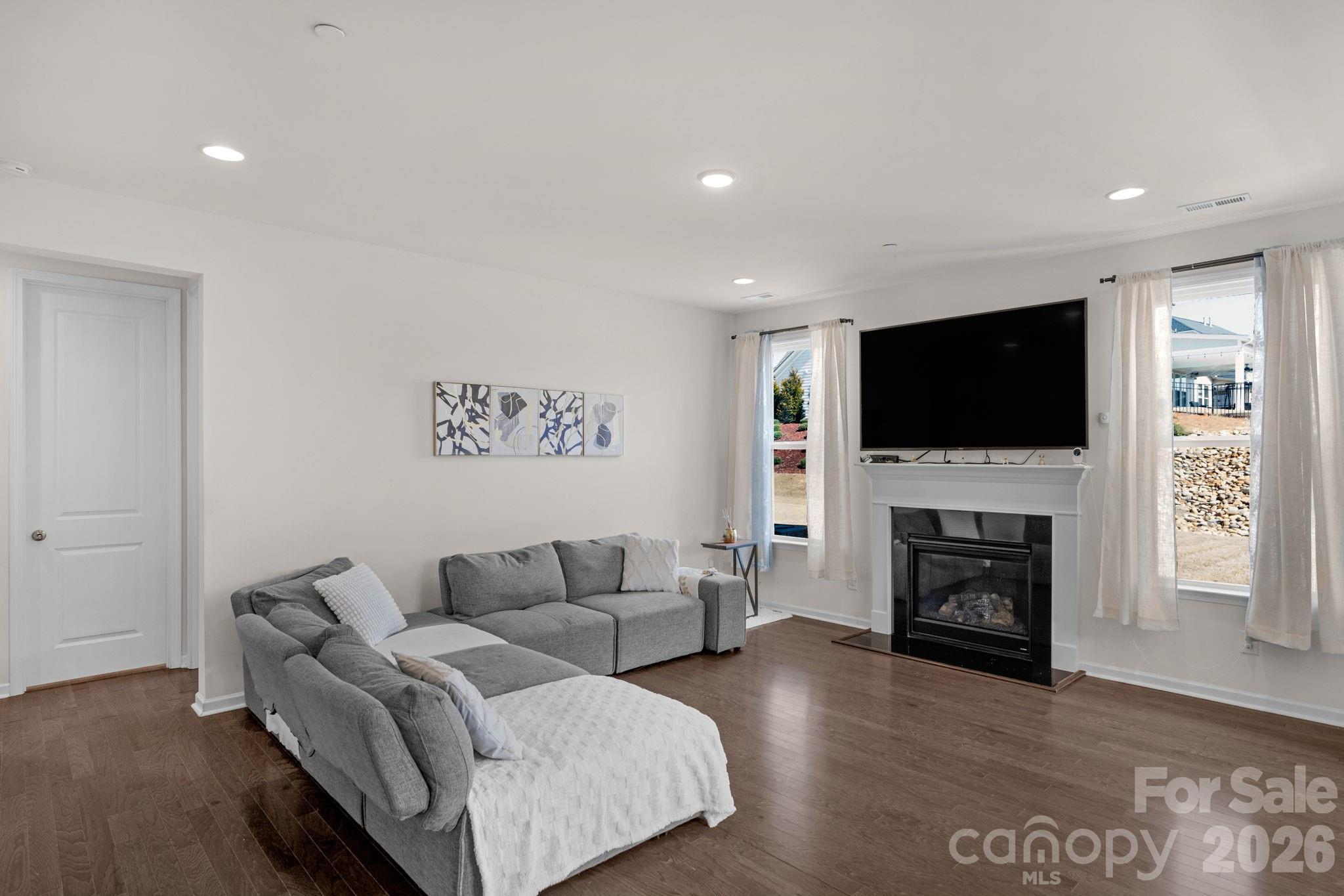 930 Parkland Place NW — Concord