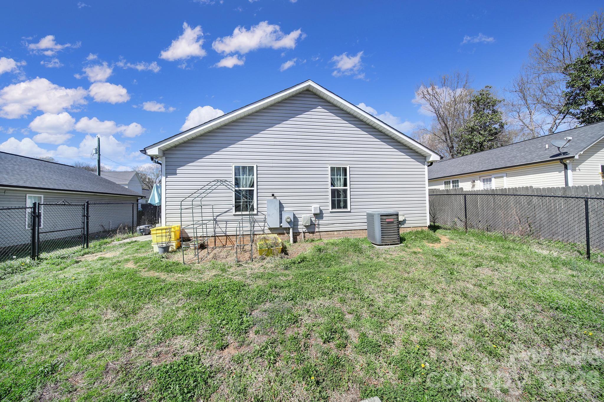 41 Saint Mary Avenue NW — Concord