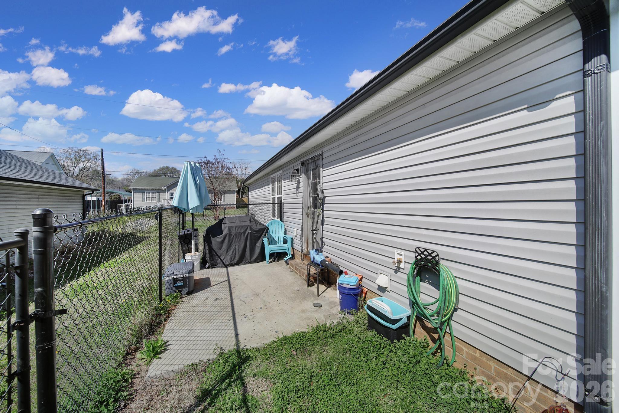 41 Saint Mary Avenue NW — Concord