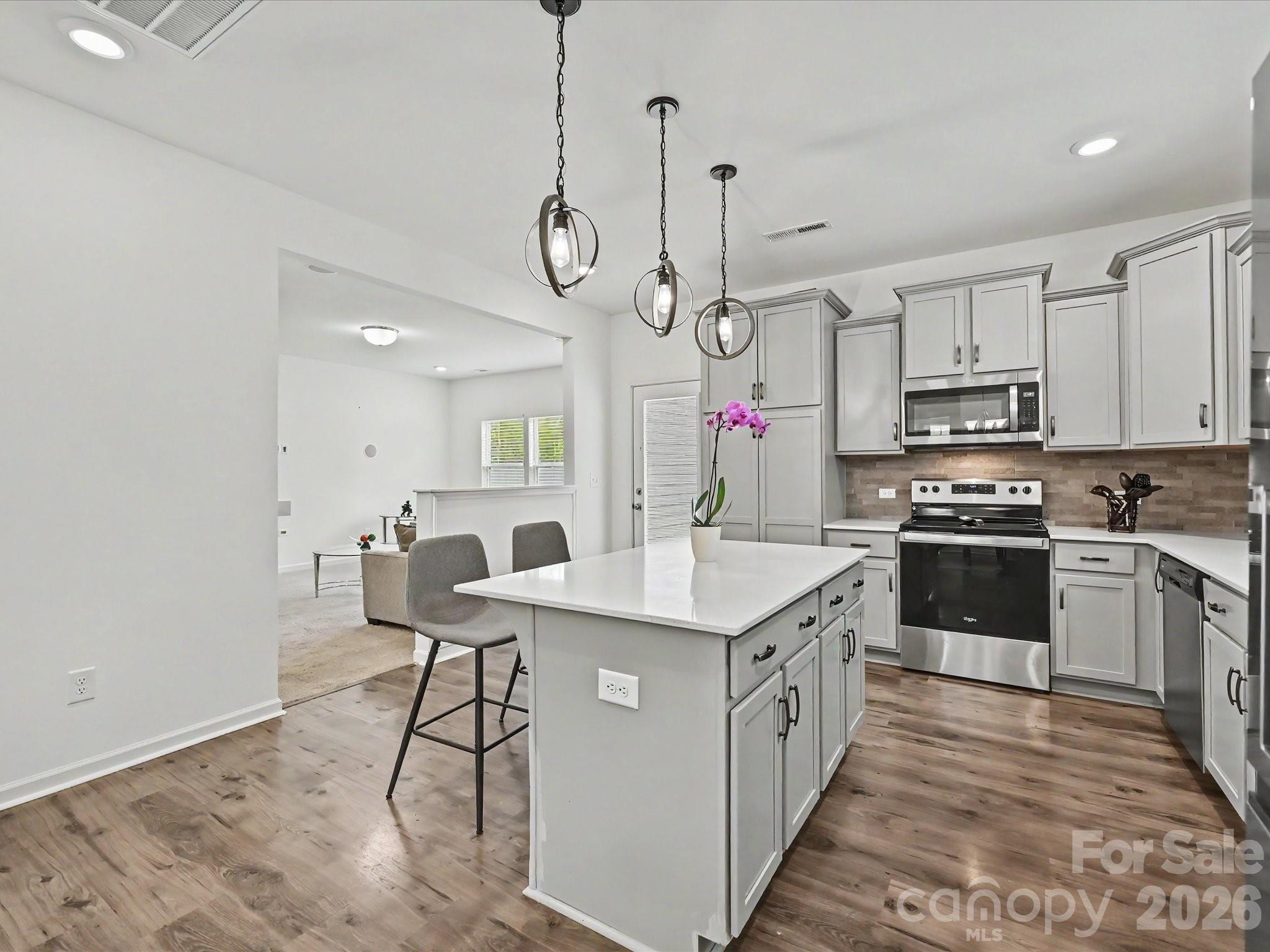 5125 Arbordale Way — Mount Holly