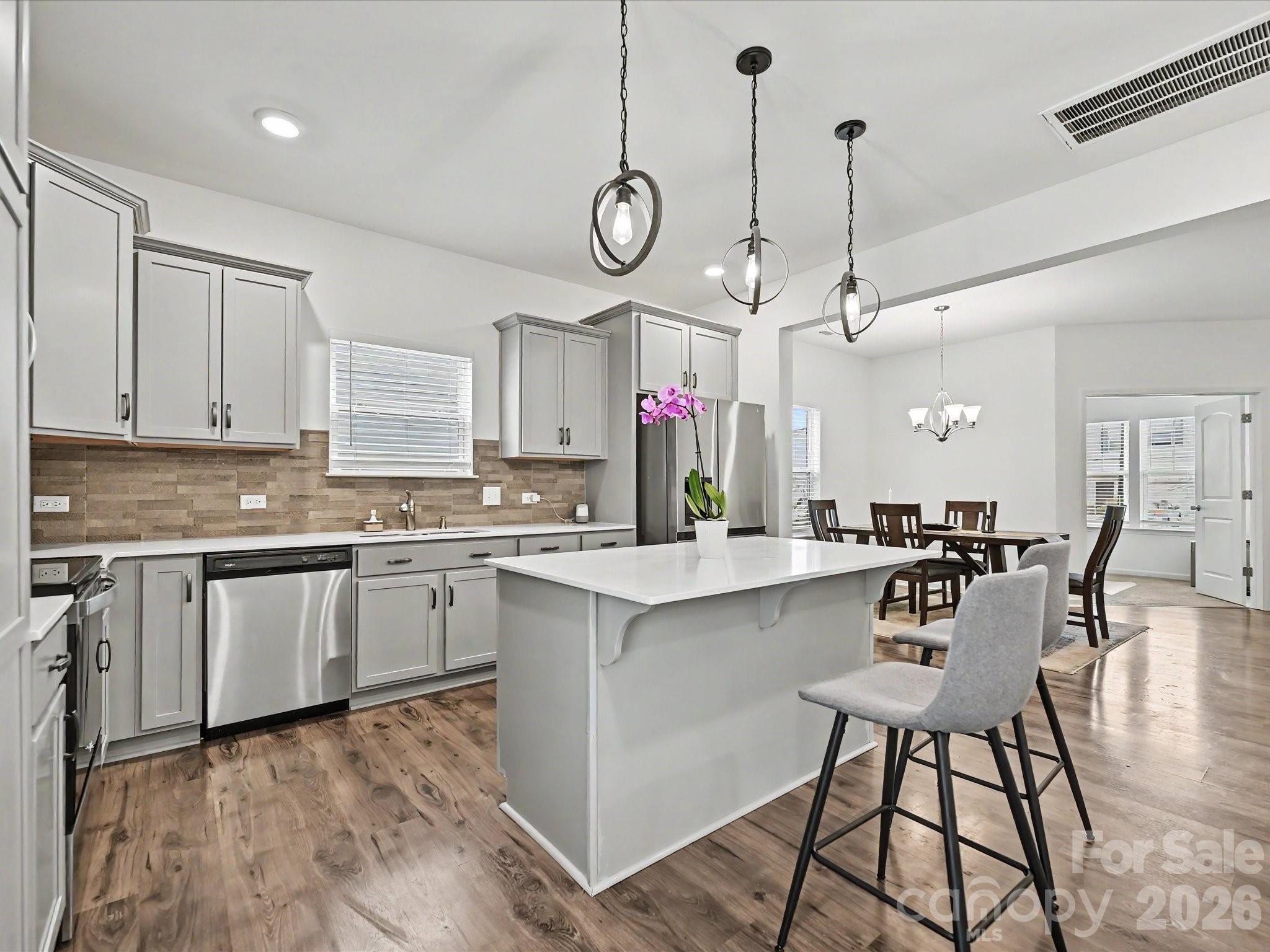 5125 Arbordale Way — Mount Holly