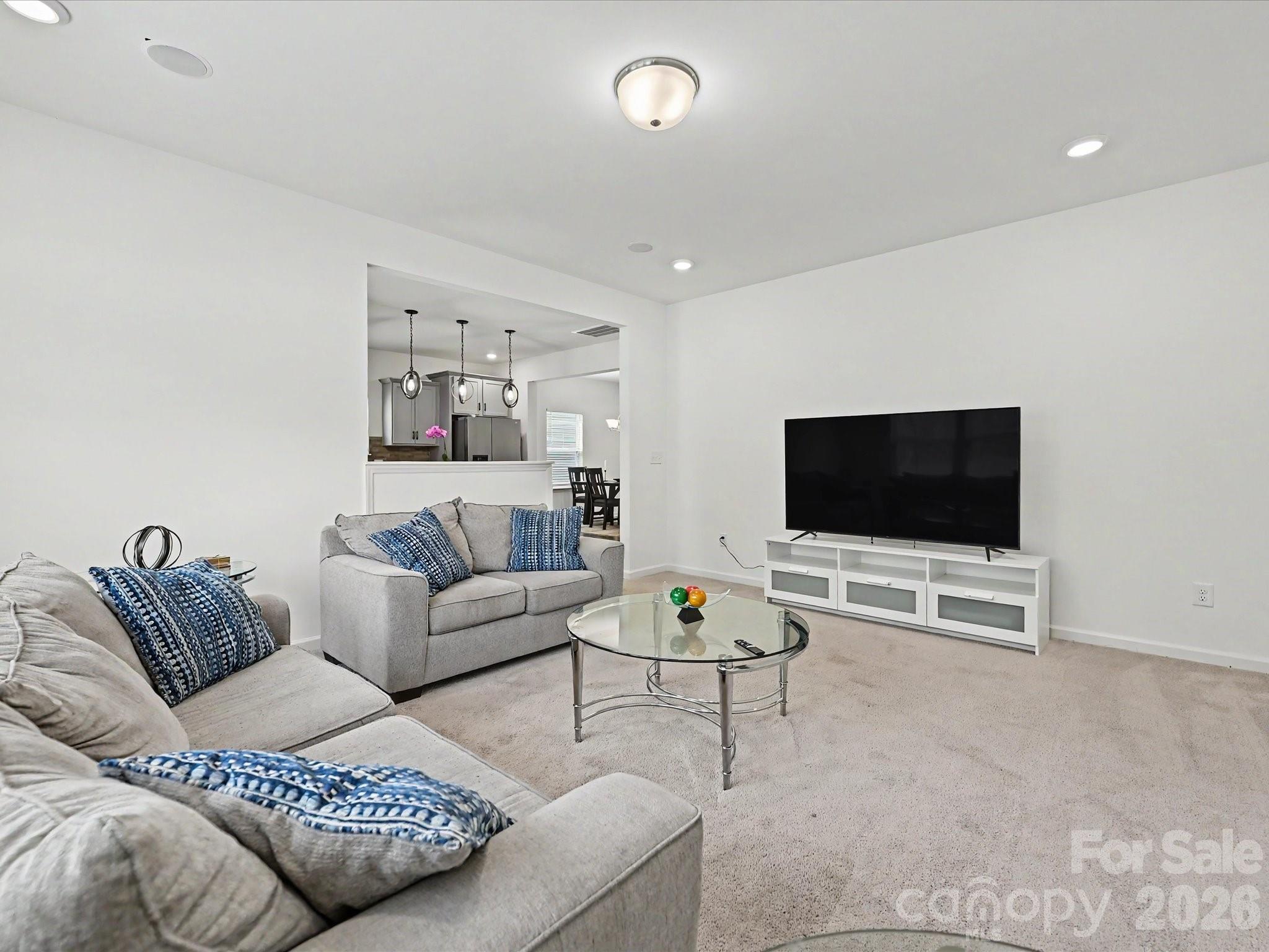 5125 Arbordale Way — Mount Holly