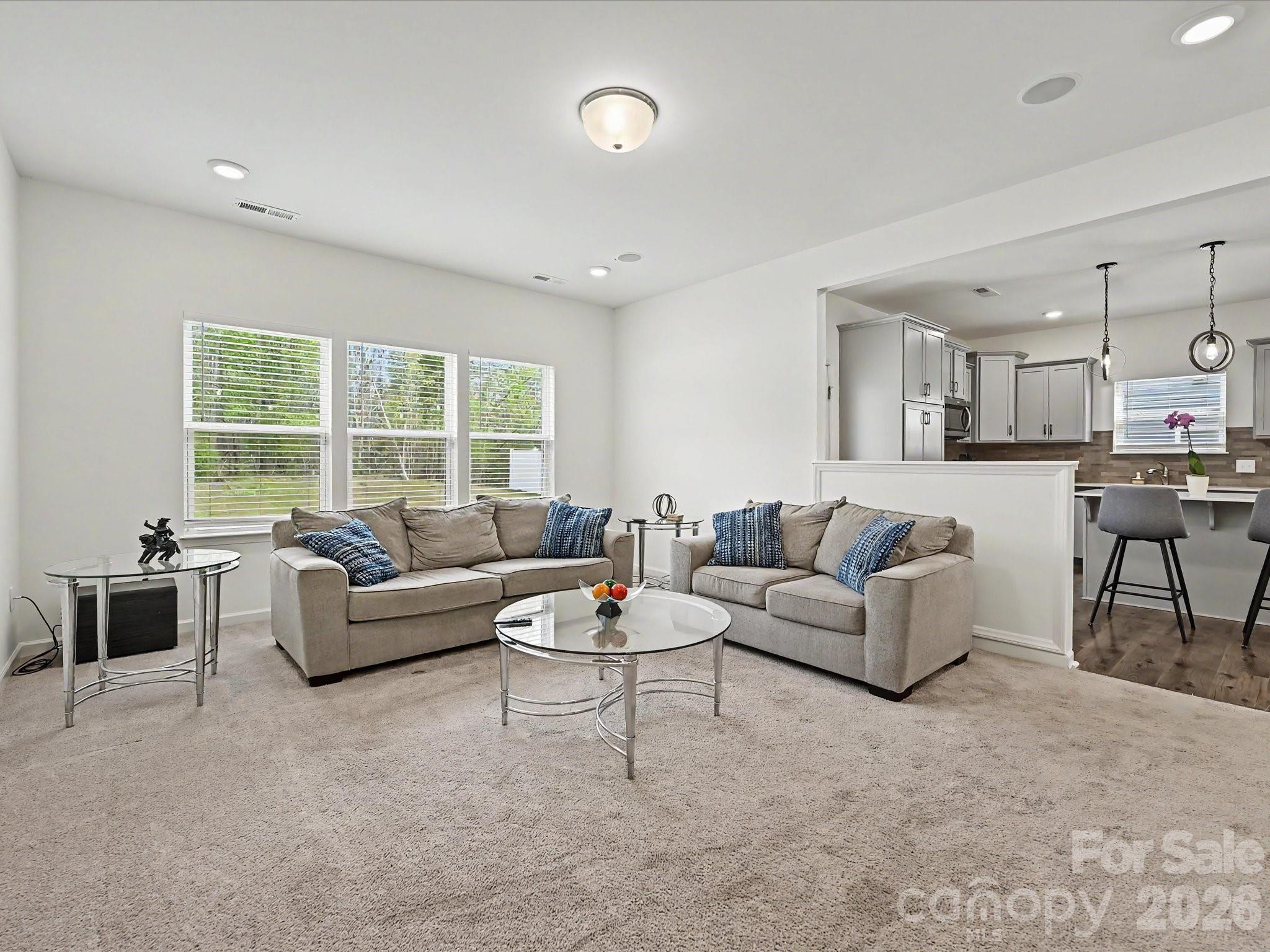 5125 Arbordale Way — Mount Holly