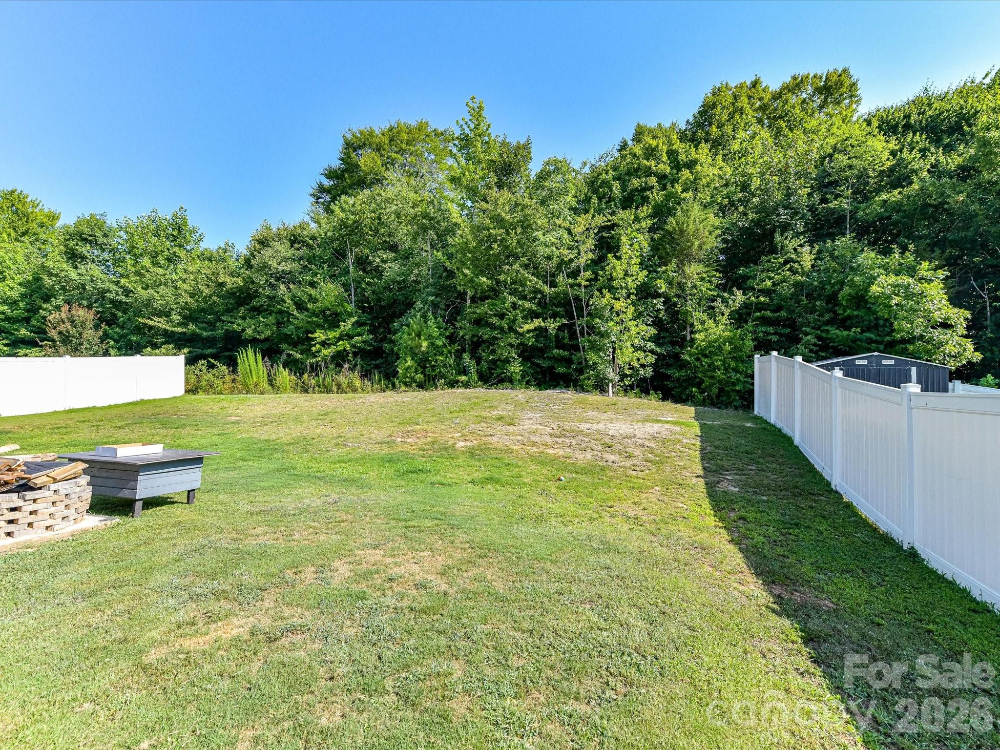 5125 Arbordale Way — Mount Holly