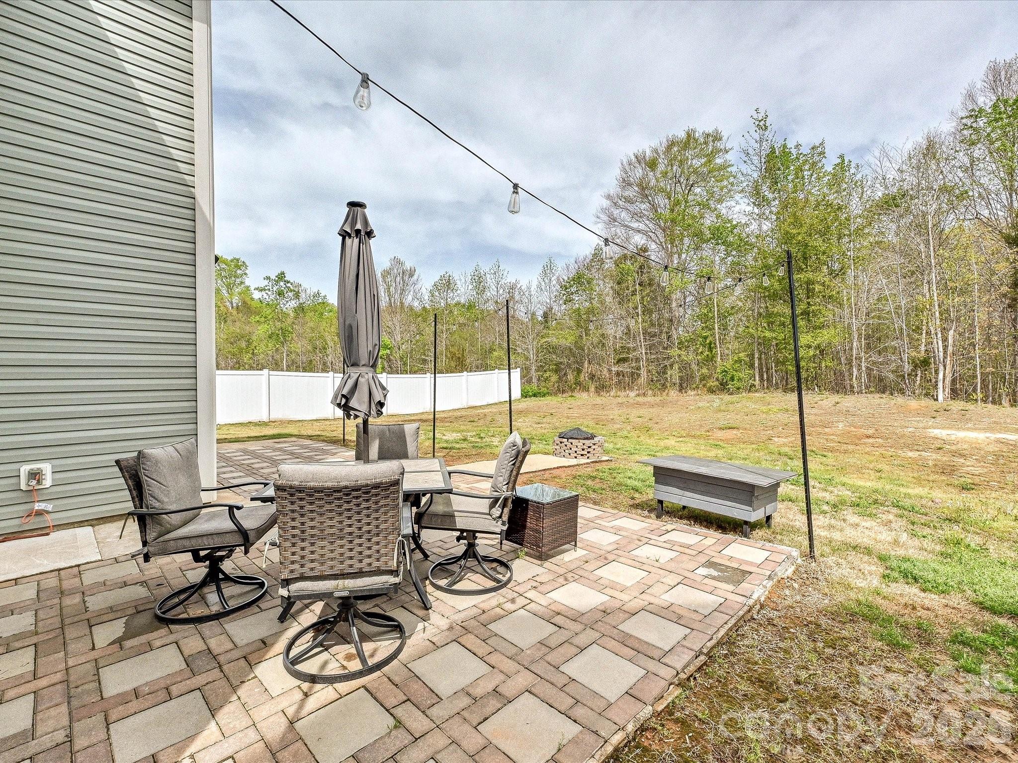 5125 Arbordale Way — Mount Holly