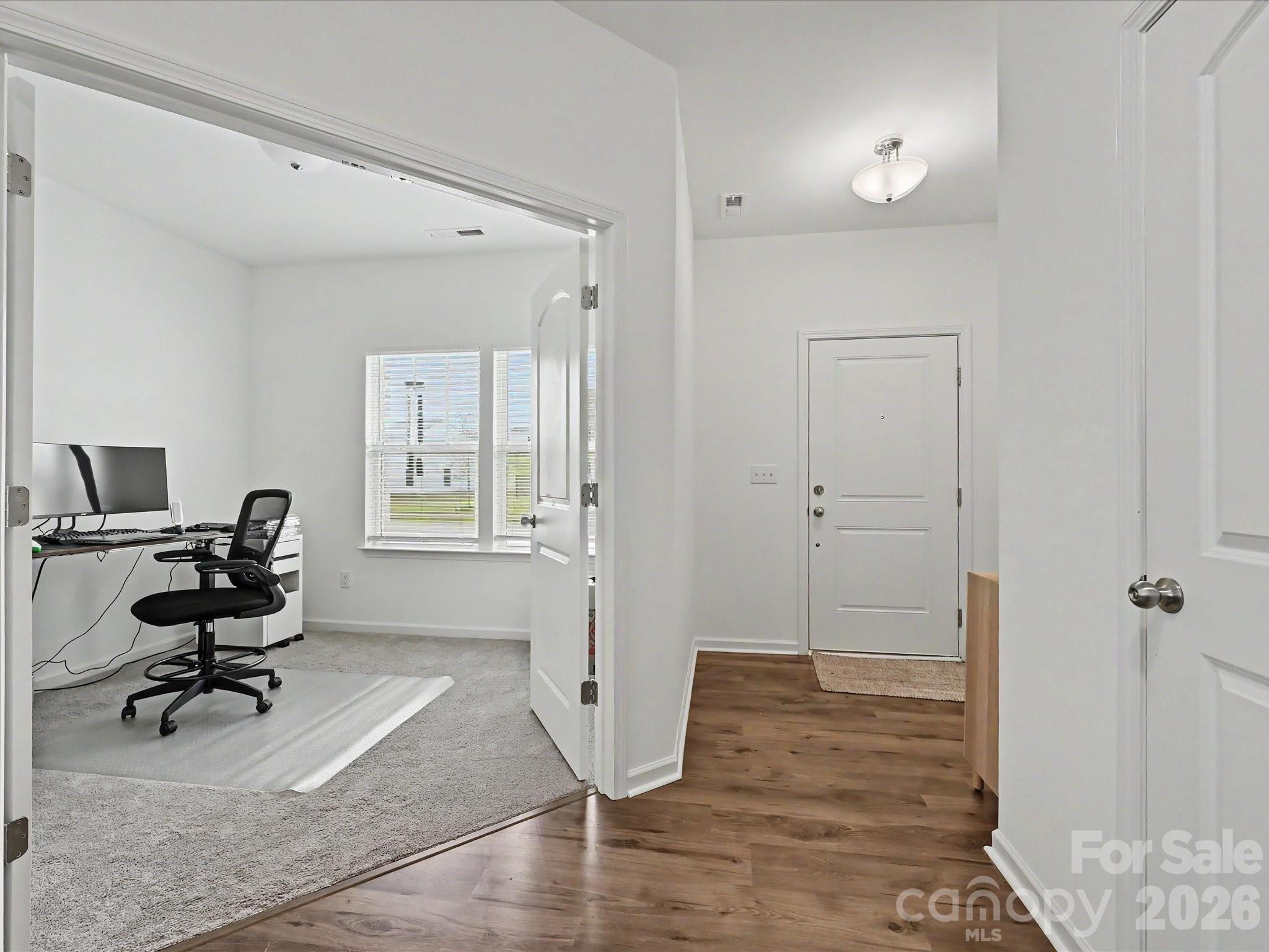 5125 Arbordale Way — Mount Holly