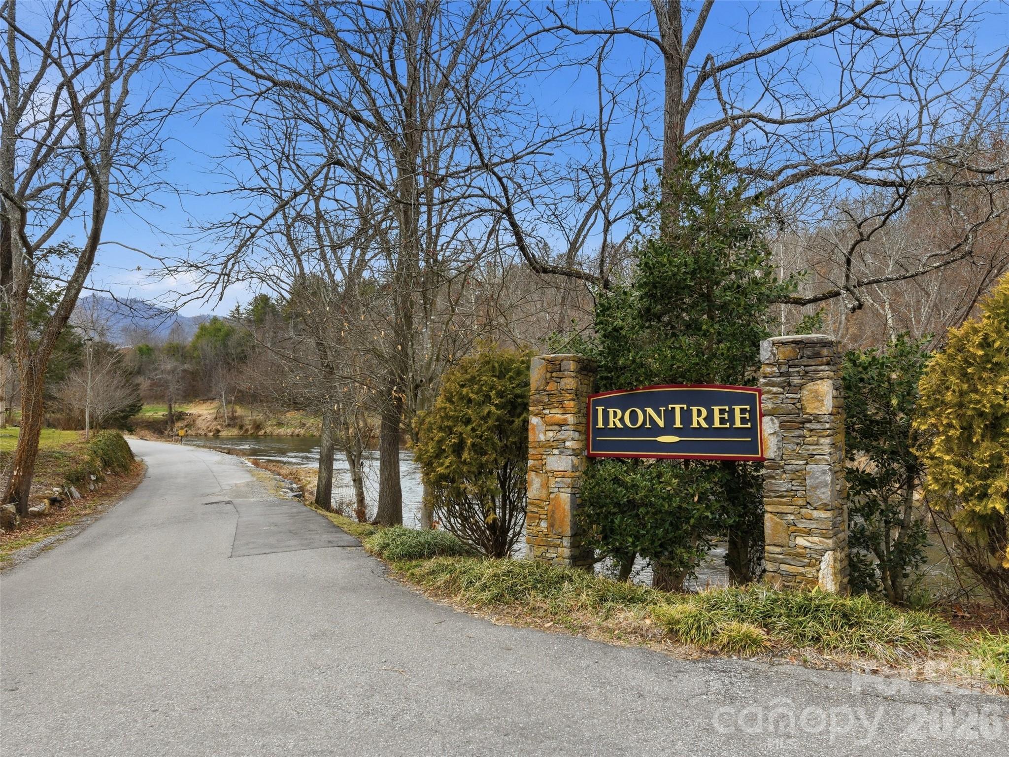 288 Ironwood Drive — Clyde