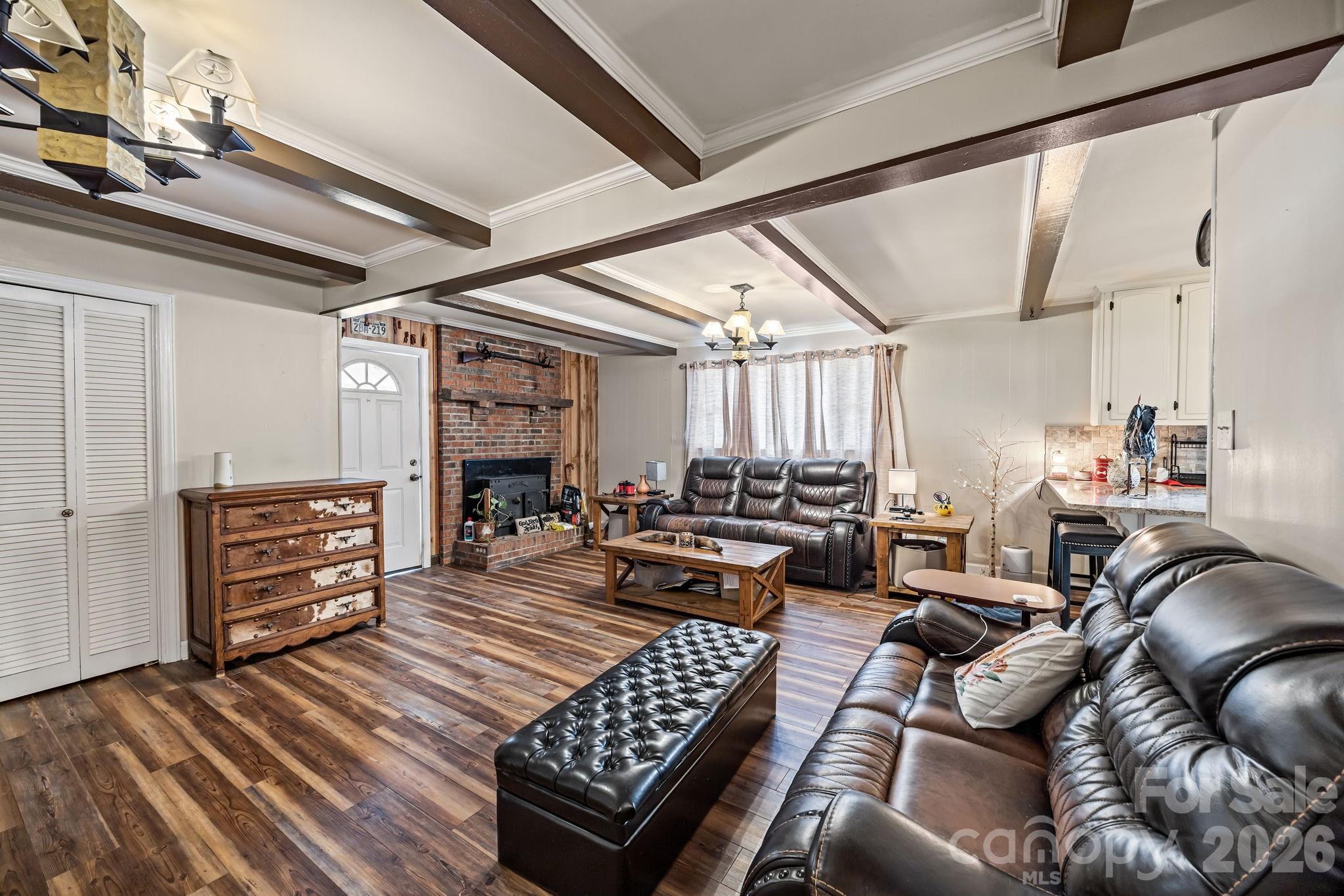 137 Foursquare Road — Mooresville
