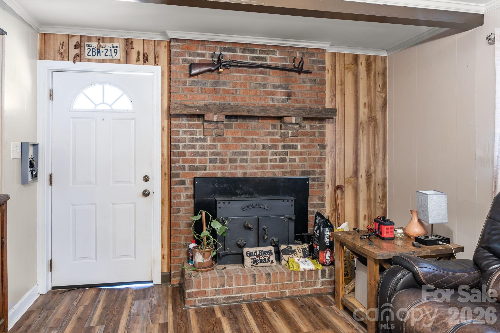 137 Foursquare Road — Mooresville
