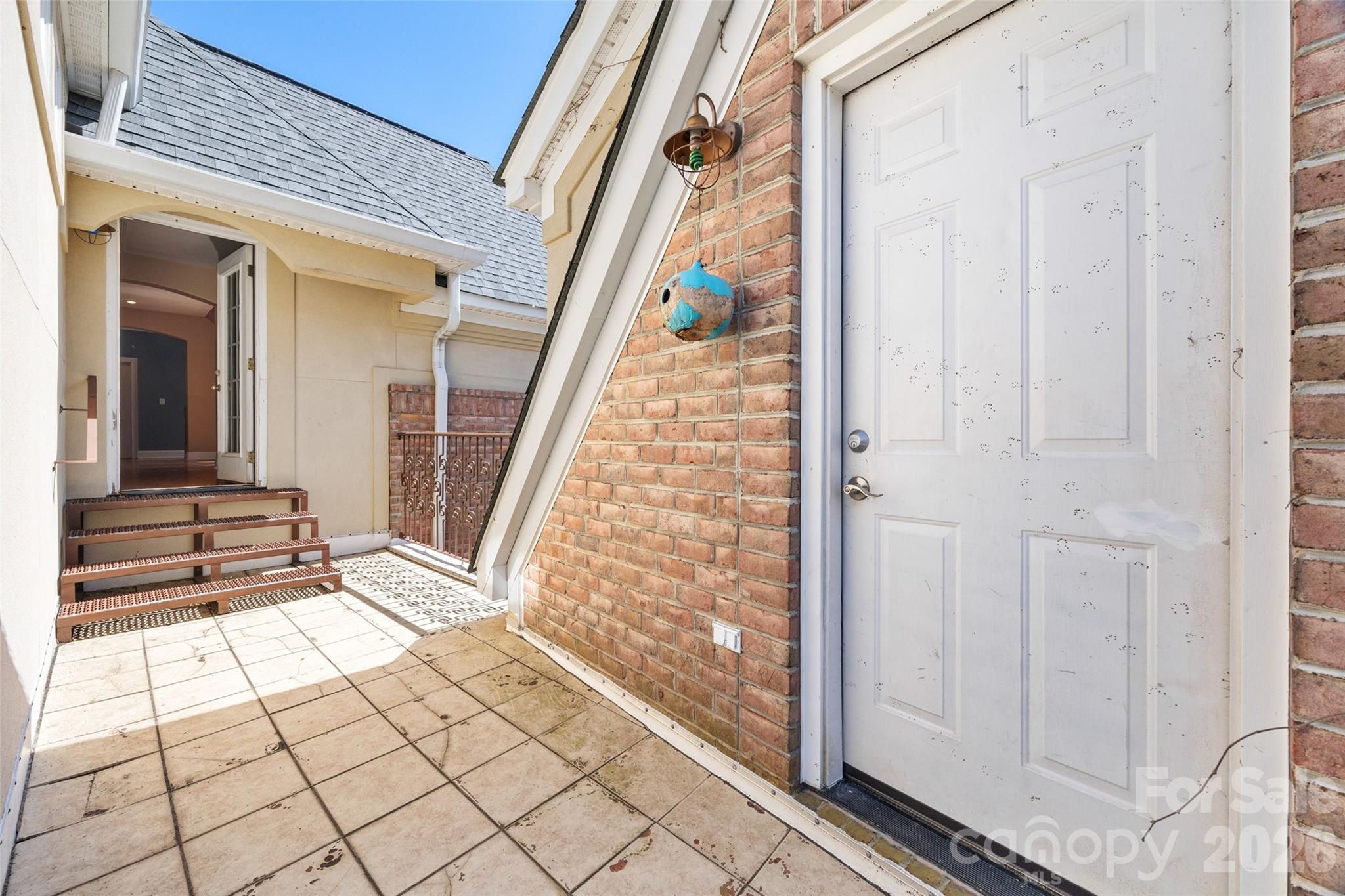 3248 The Knoll Lane — Lancaster
