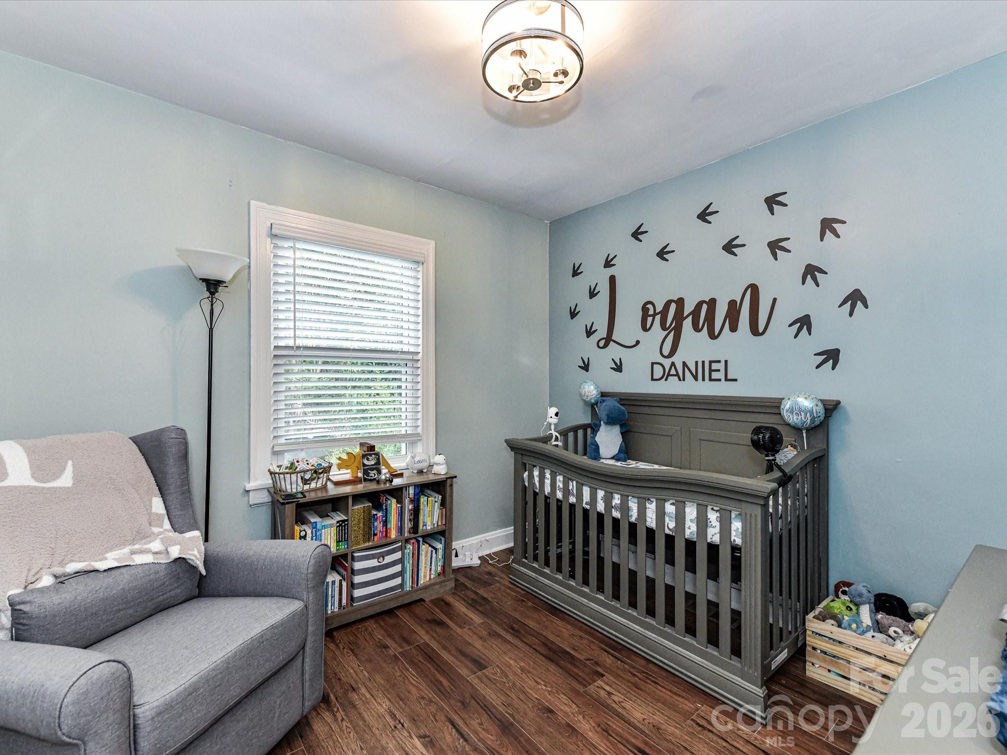 1240 Skyview Road — Charlotte