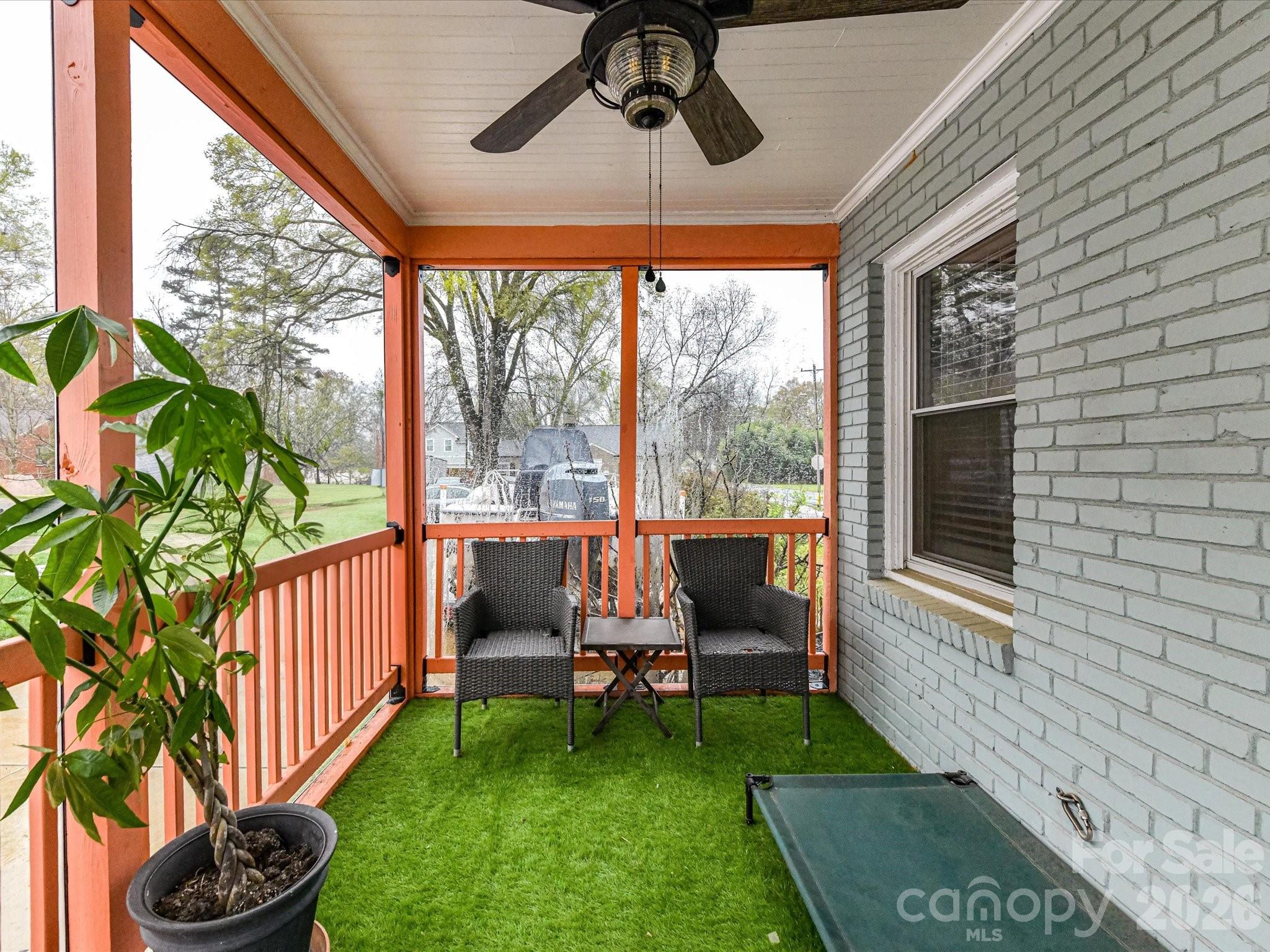 1240 Skyview Road — Charlotte