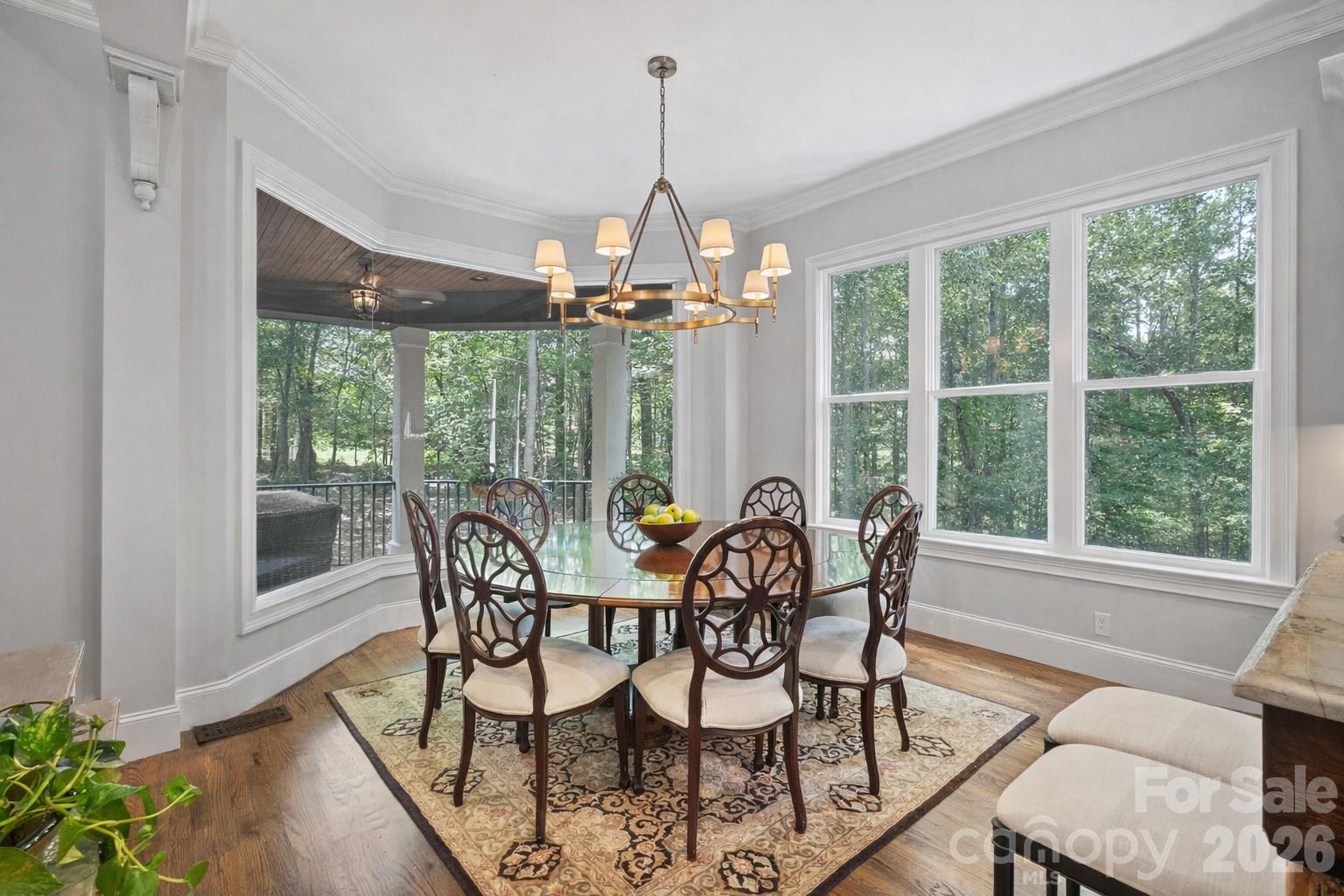 8915 Warwicke Lane — Sherrills Ford