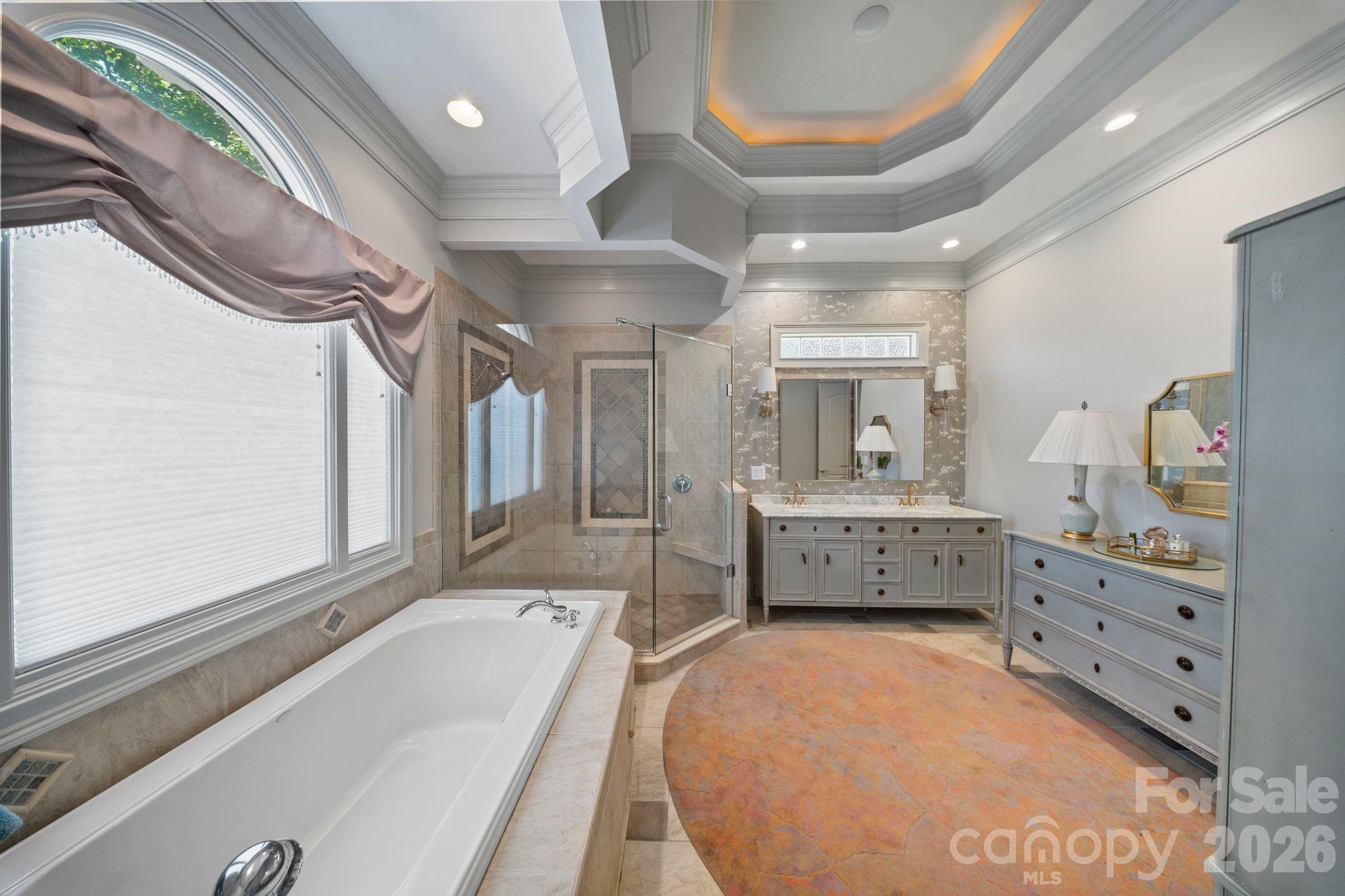 8915 Warwicke Lane — Sherrills Ford