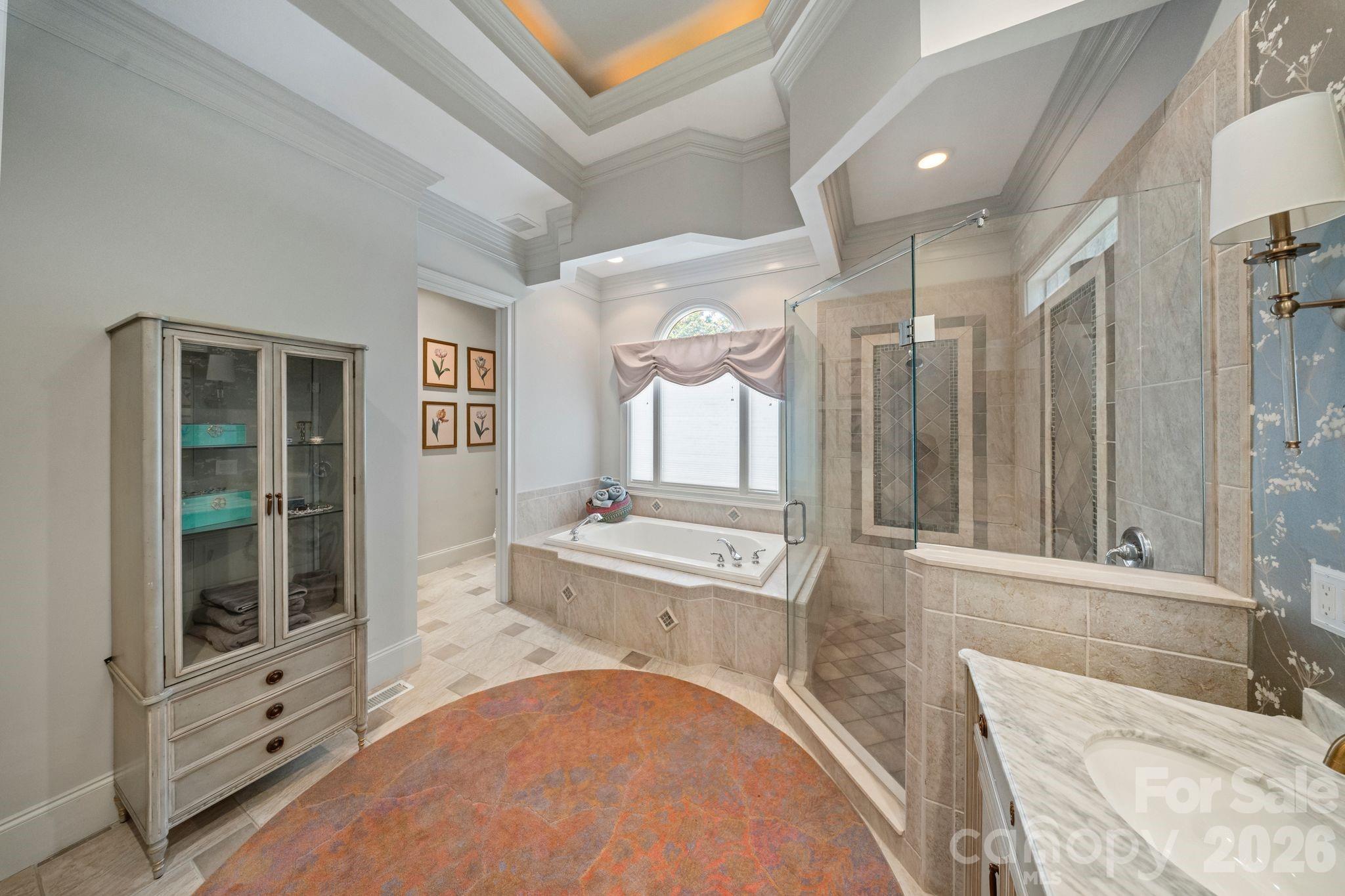 8915 Warwicke Lane — Sherrills Ford