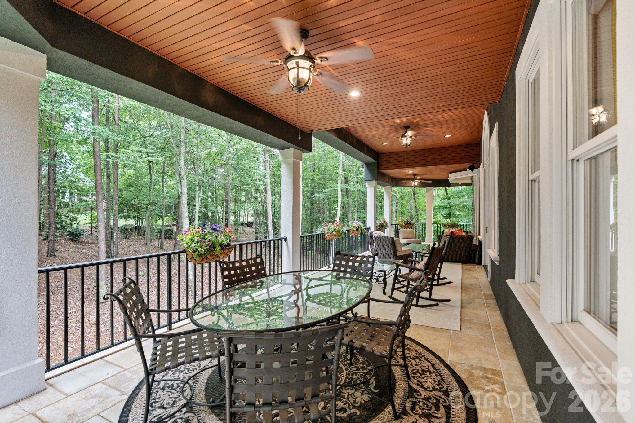 8915 Warwicke Lane — Sherrills Ford
