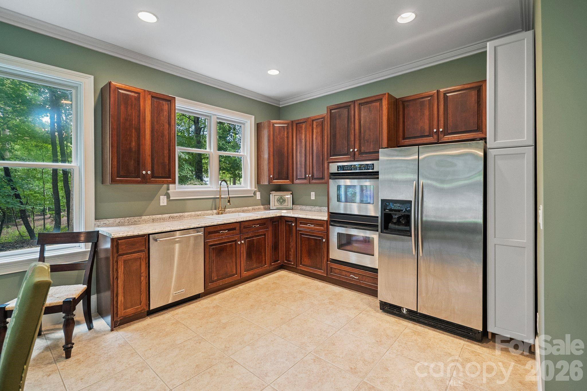 8915 Warwicke Lane — Sherrills Ford