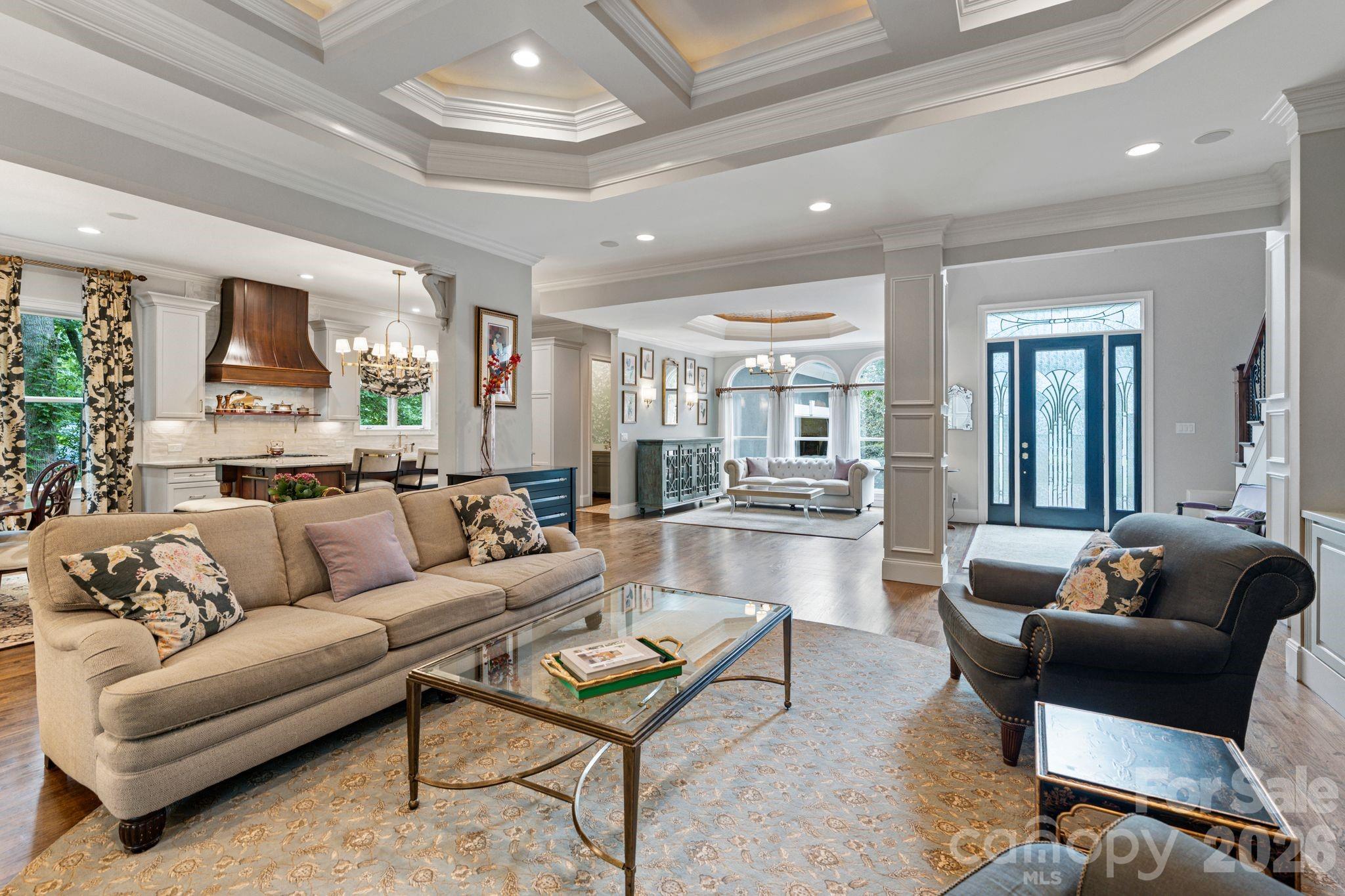 8915 Warwicke Lane — Sherrills Ford