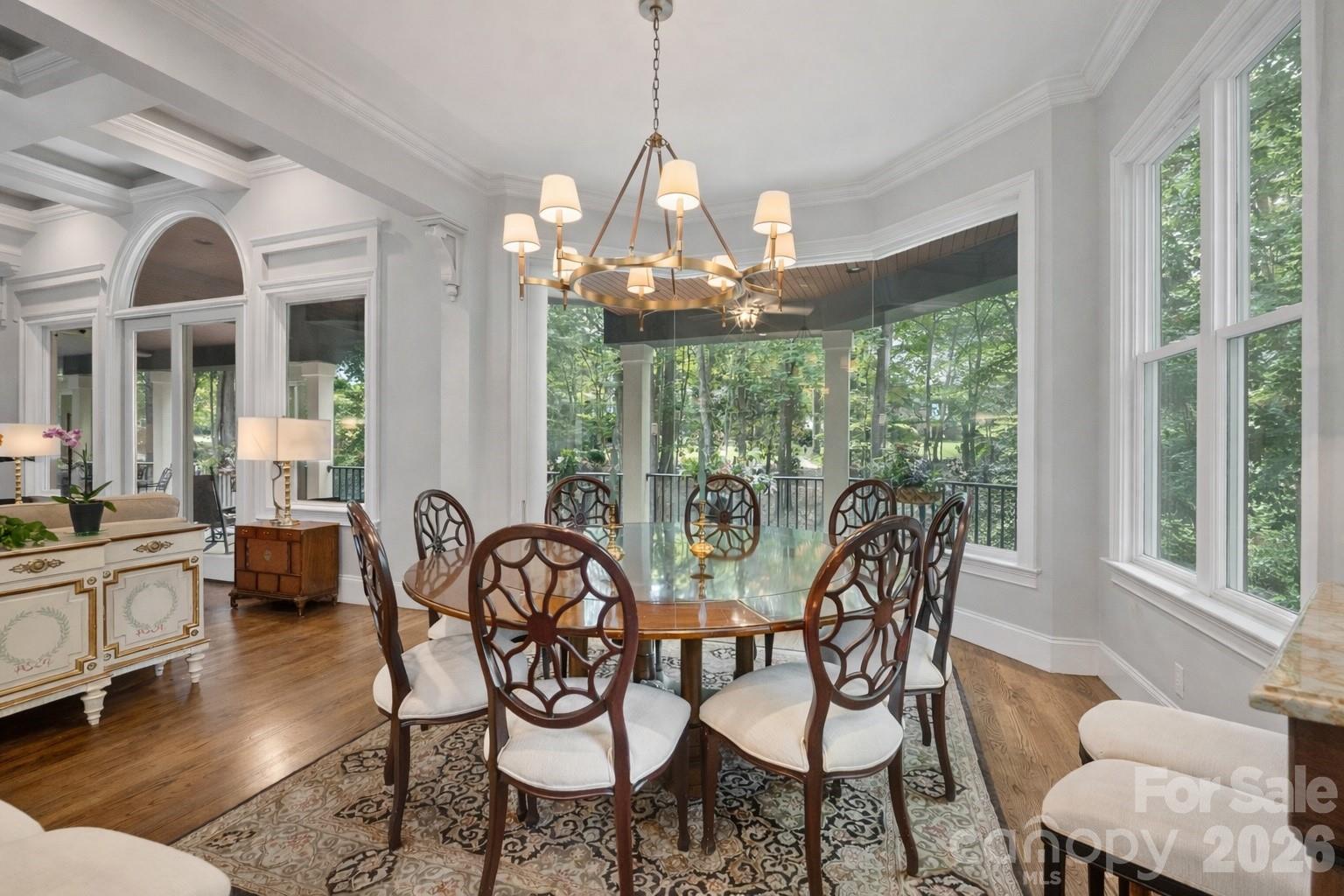 8915 Warwicke Lane — Sherrills Ford