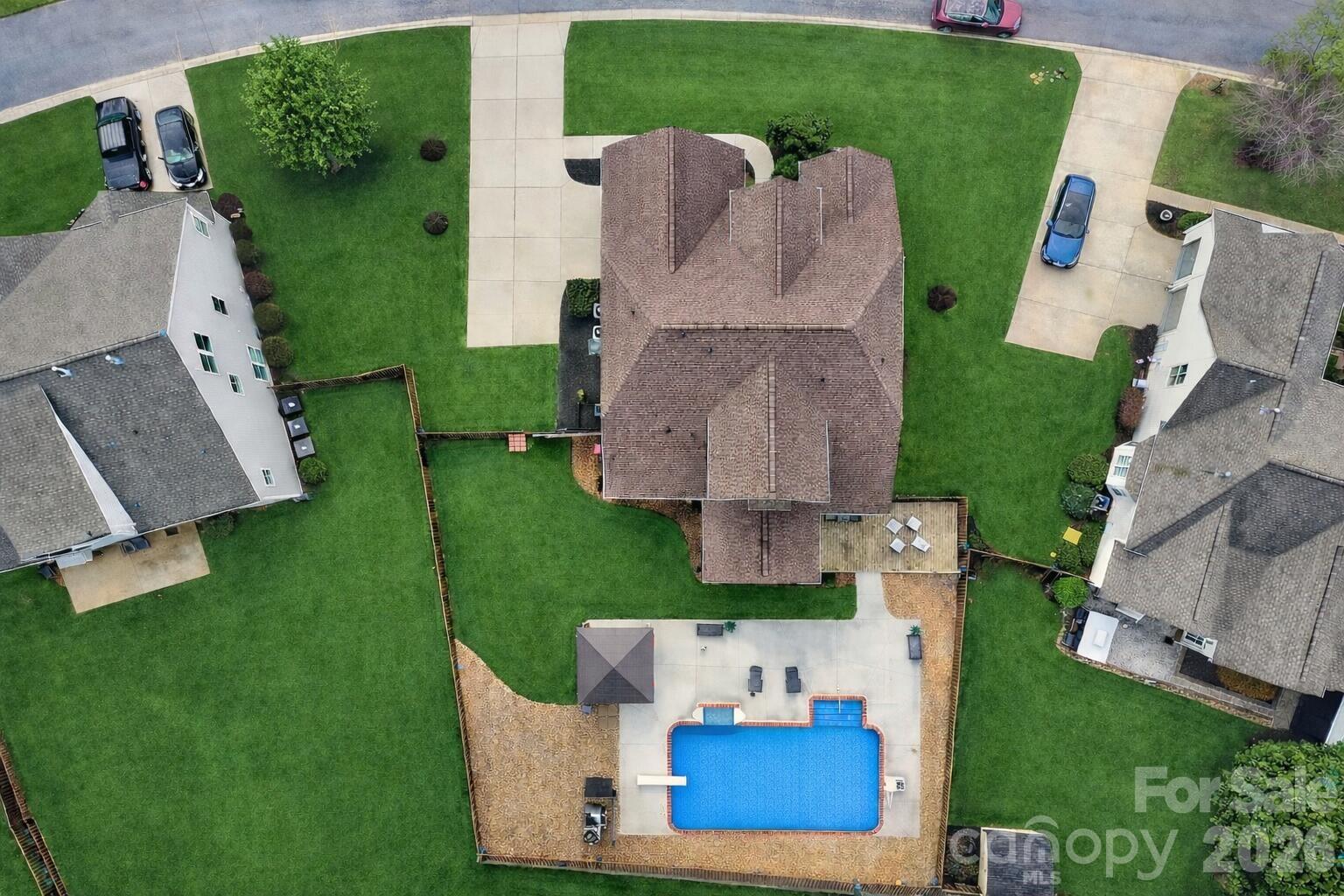 106 Honey Crisp Way — Simpsonville