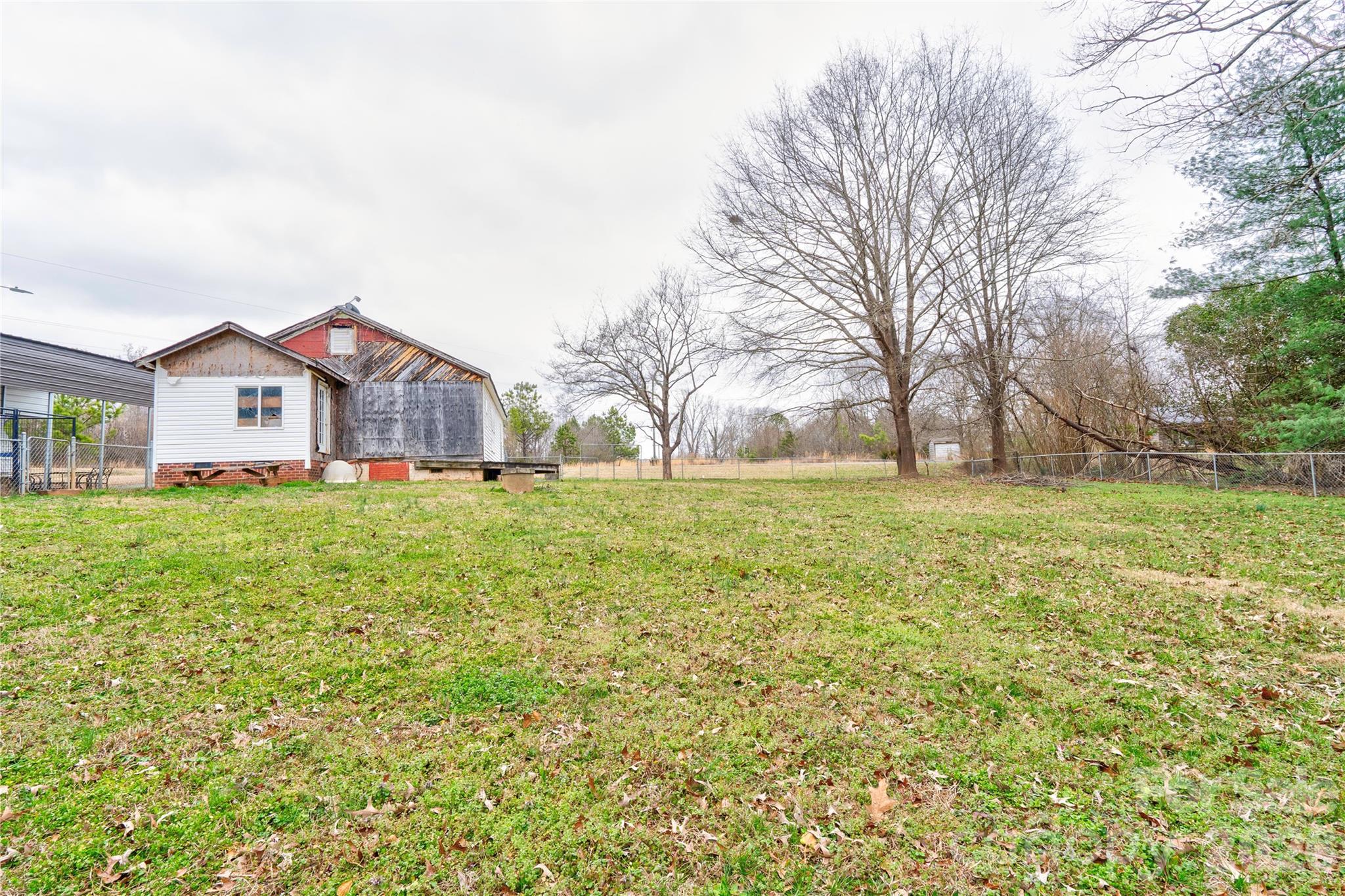125 Church View Drive — Lawndale