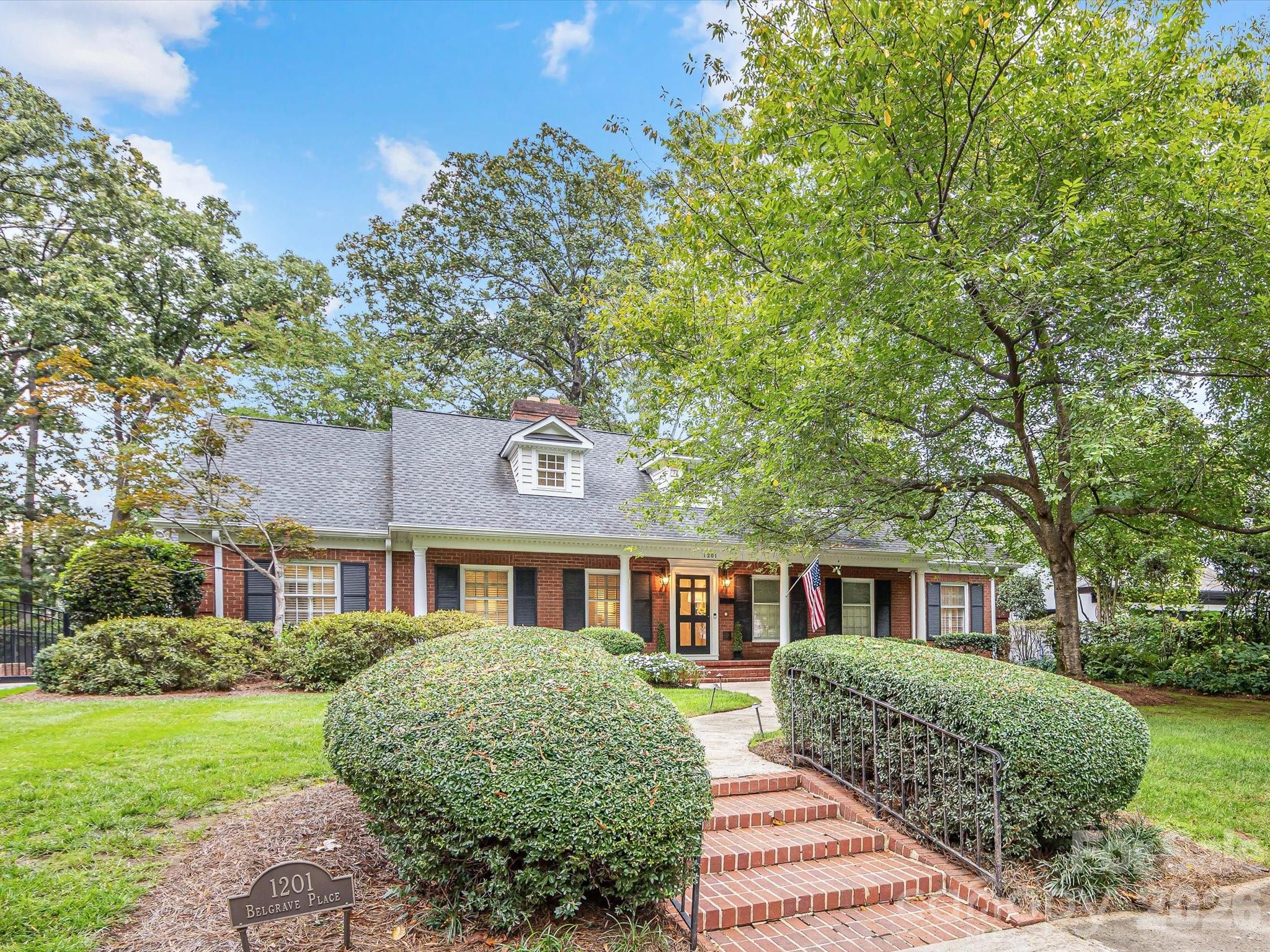 1201 Belgrave Place — Charlotte