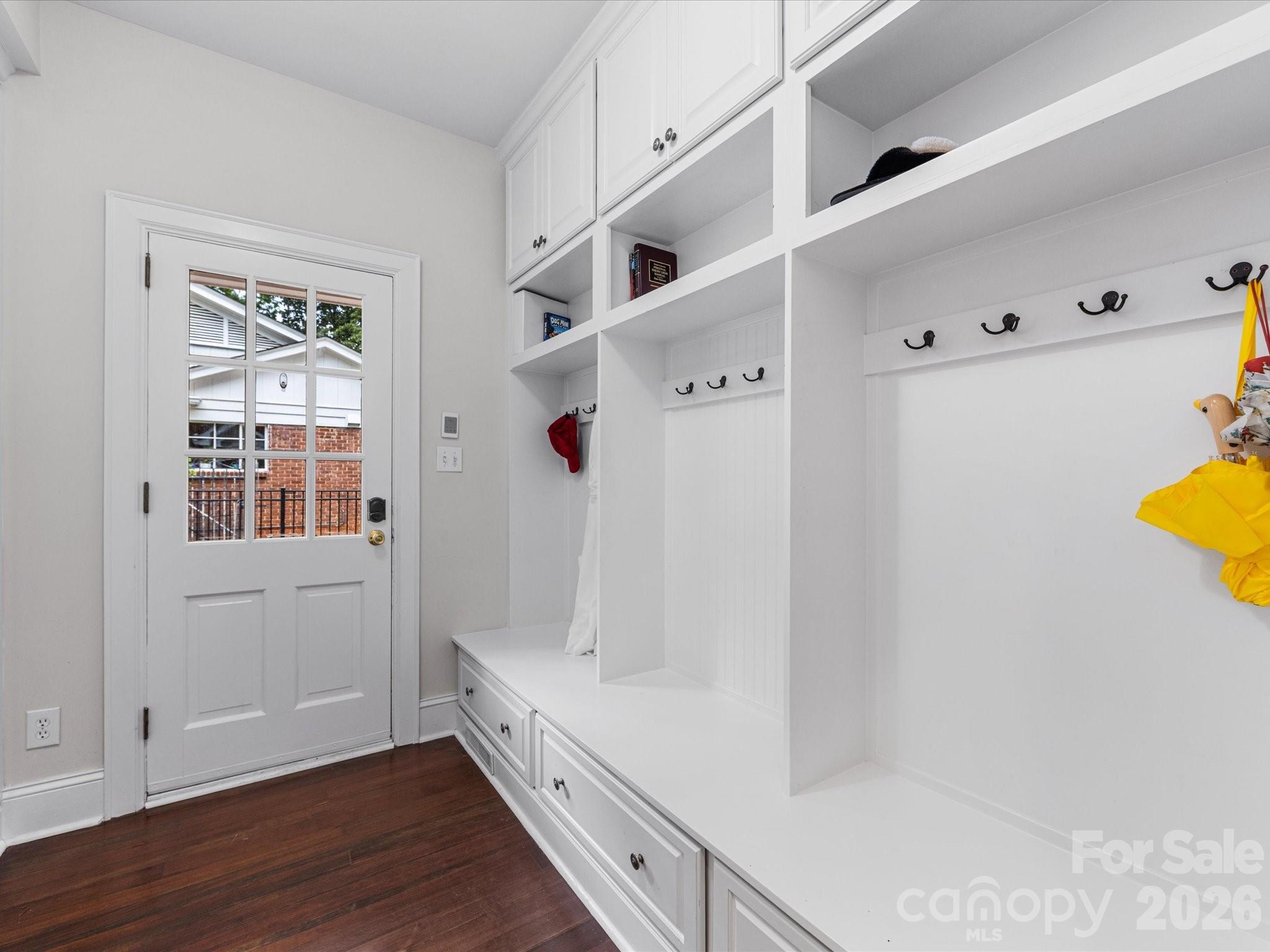 1201 Belgrave Place — Charlotte
