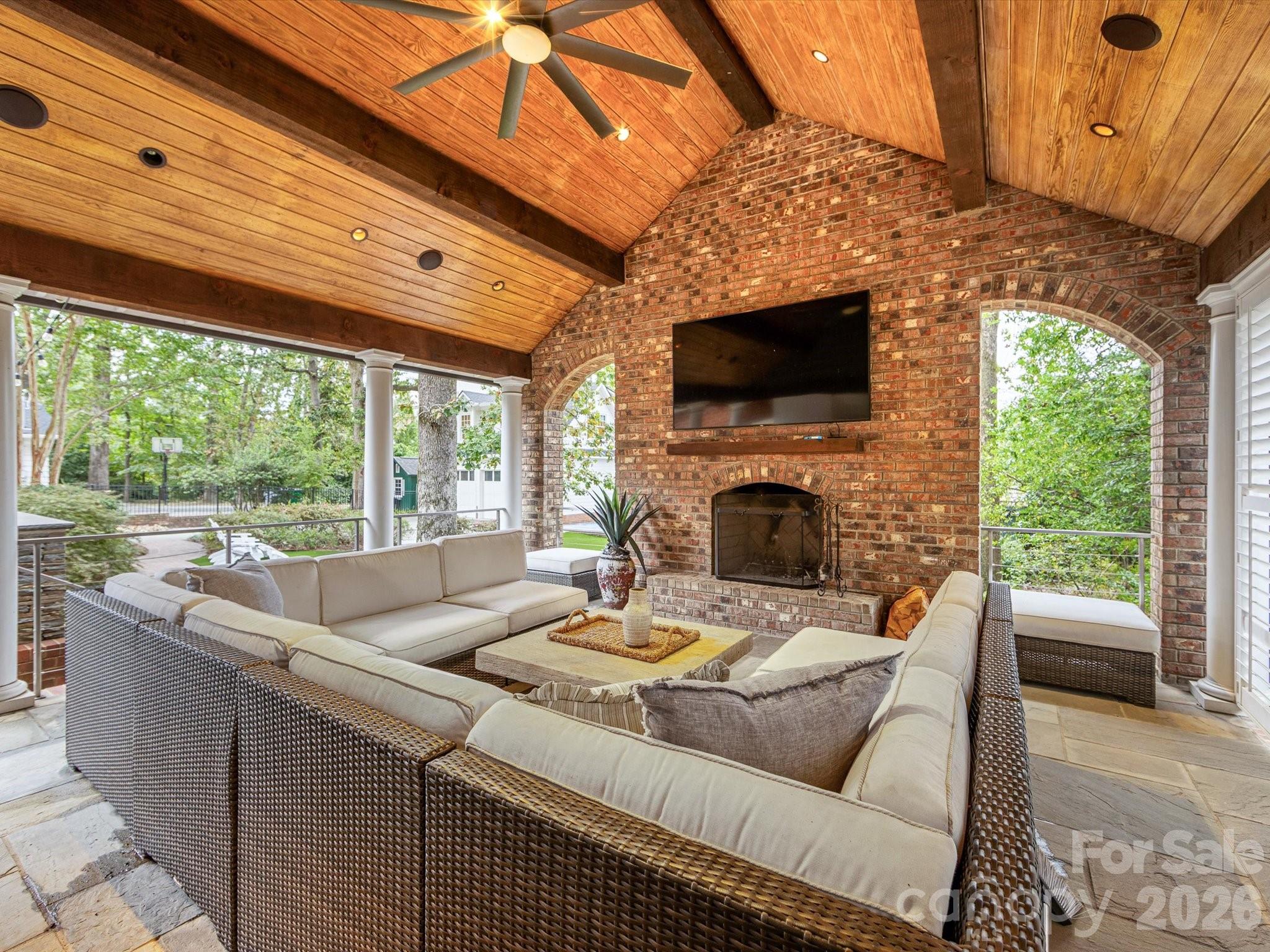 1201 Belgrave Place — Charlotte