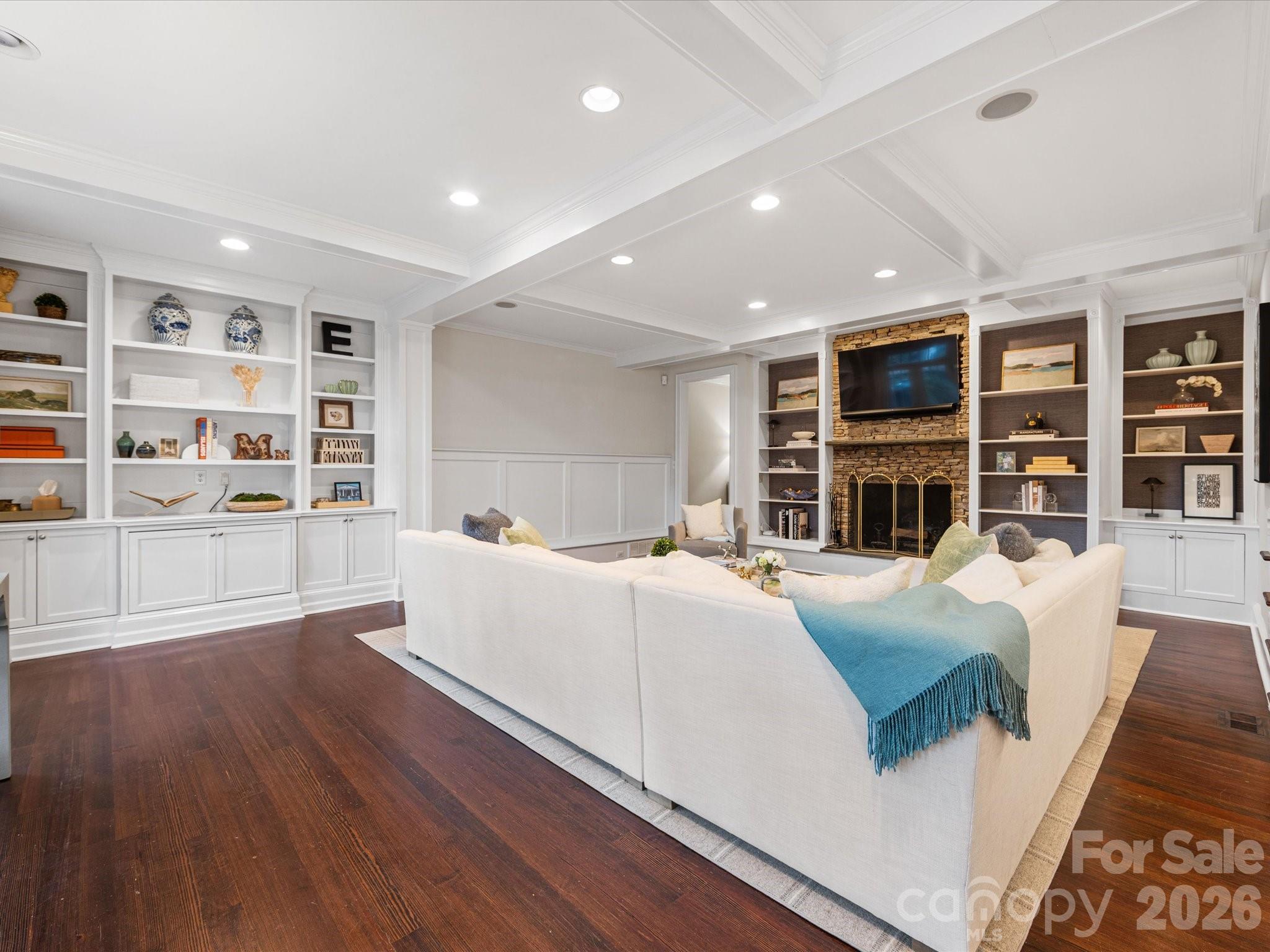 1201 Belgrave Place — Charlotte