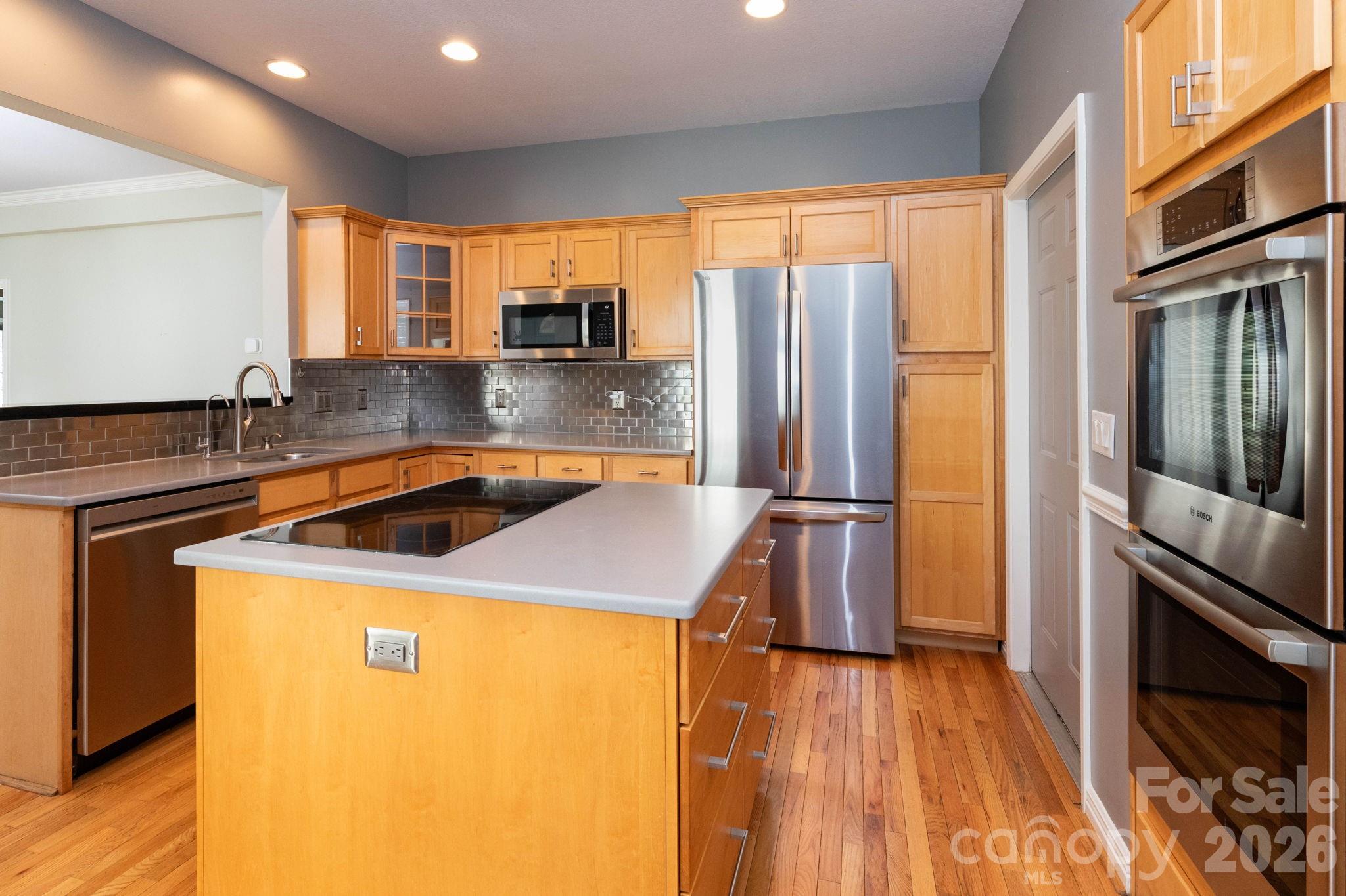31 Little Cedar Court — Asheville