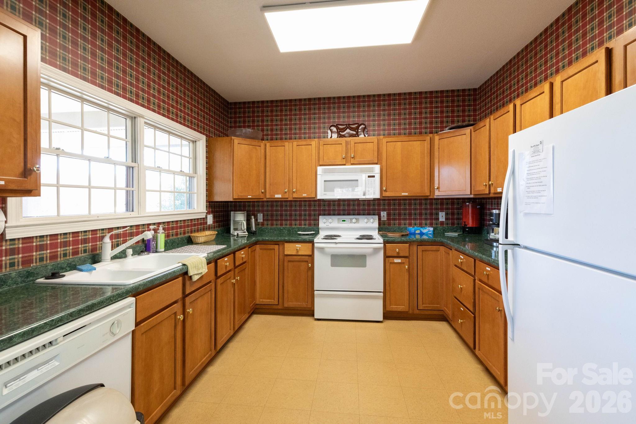 31 Little Cedar Court — Asheville